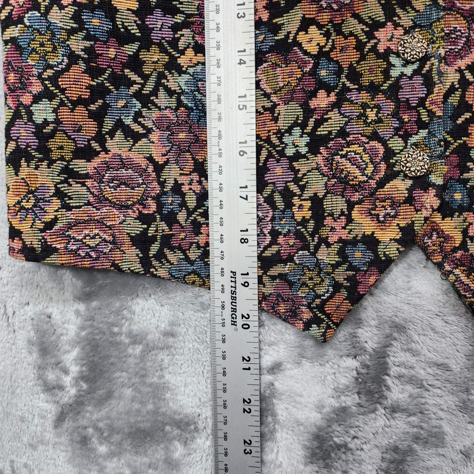 Vintage Amy Byer Vest Womens L Multicolor Floral Tapestry Knit Sleeveless Boho