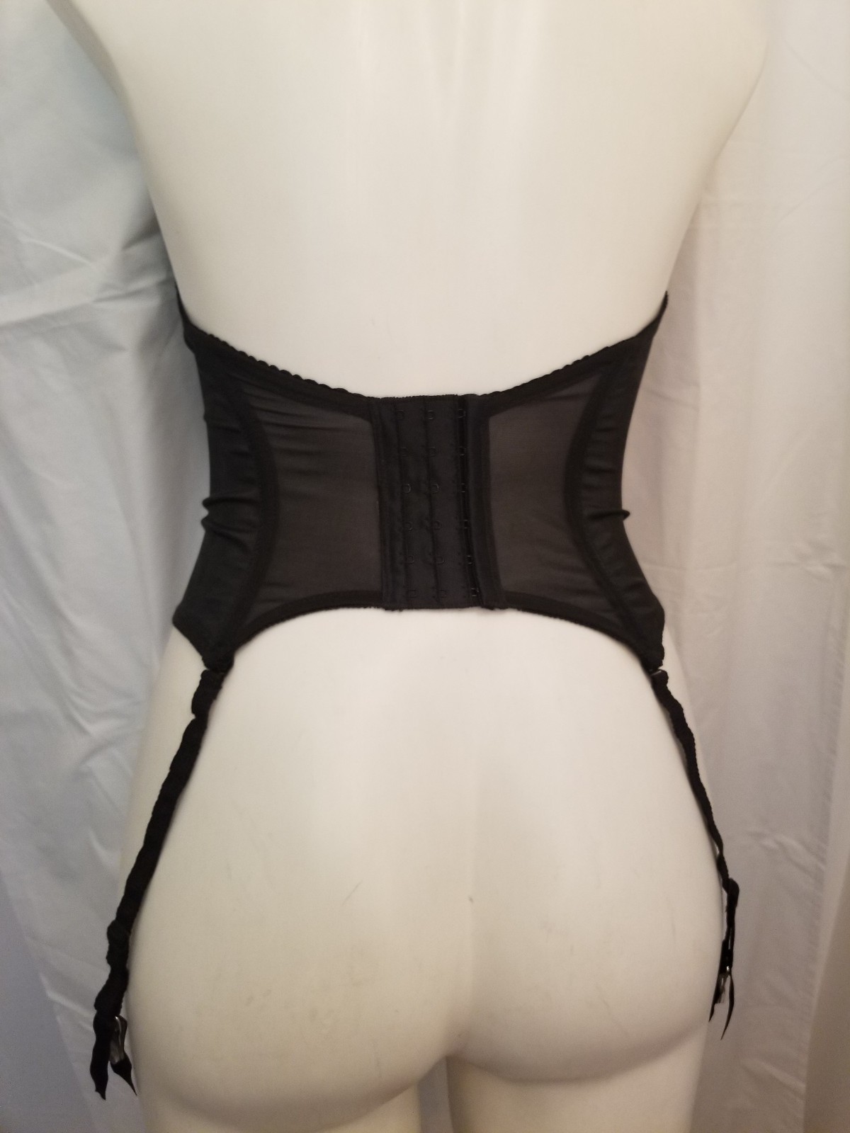 Vintage Frederick’s Of Hollywood Black Lace Wired Corsette Bustier Long Line 36B