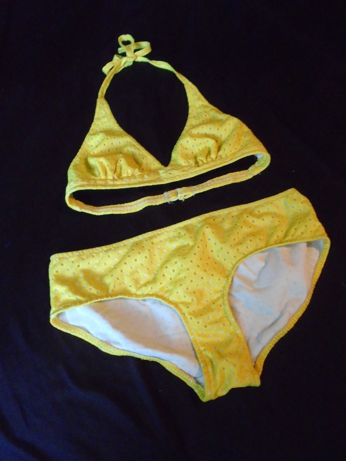 Bright Yellow Nylon Vintage 1960’s Women’s Hipster BIKINI Swimsuit M L