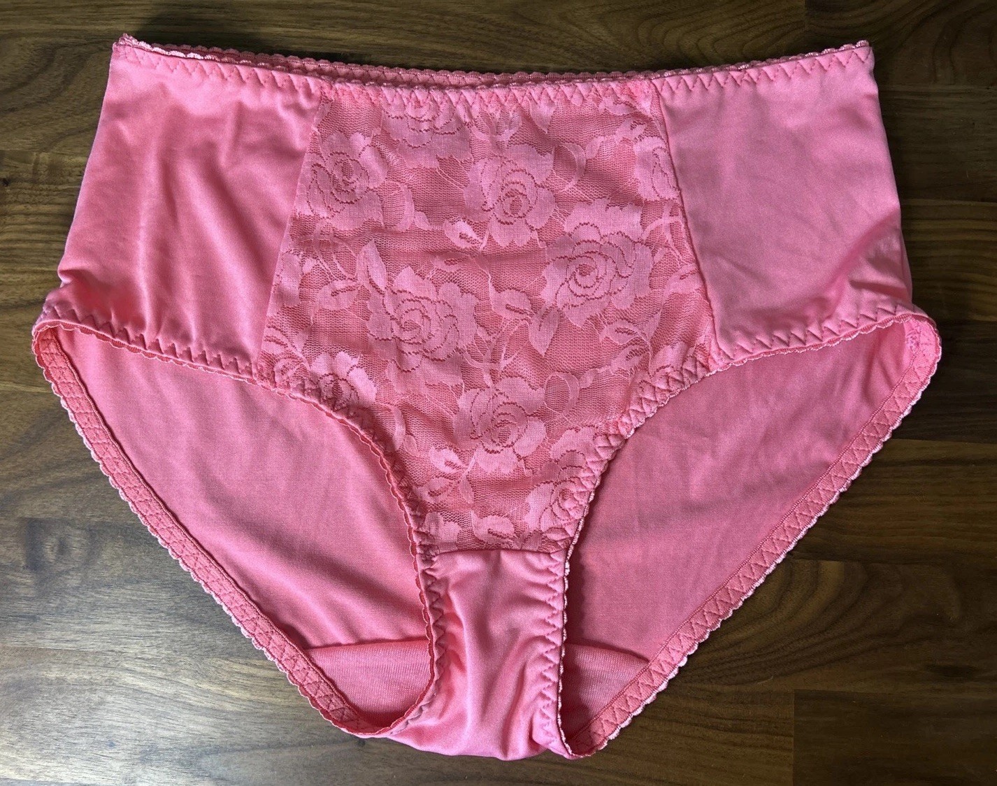 Vtg Body Form Bodyform Pink Panties Sz L Shiny Satin Second Skin Lace Overlay