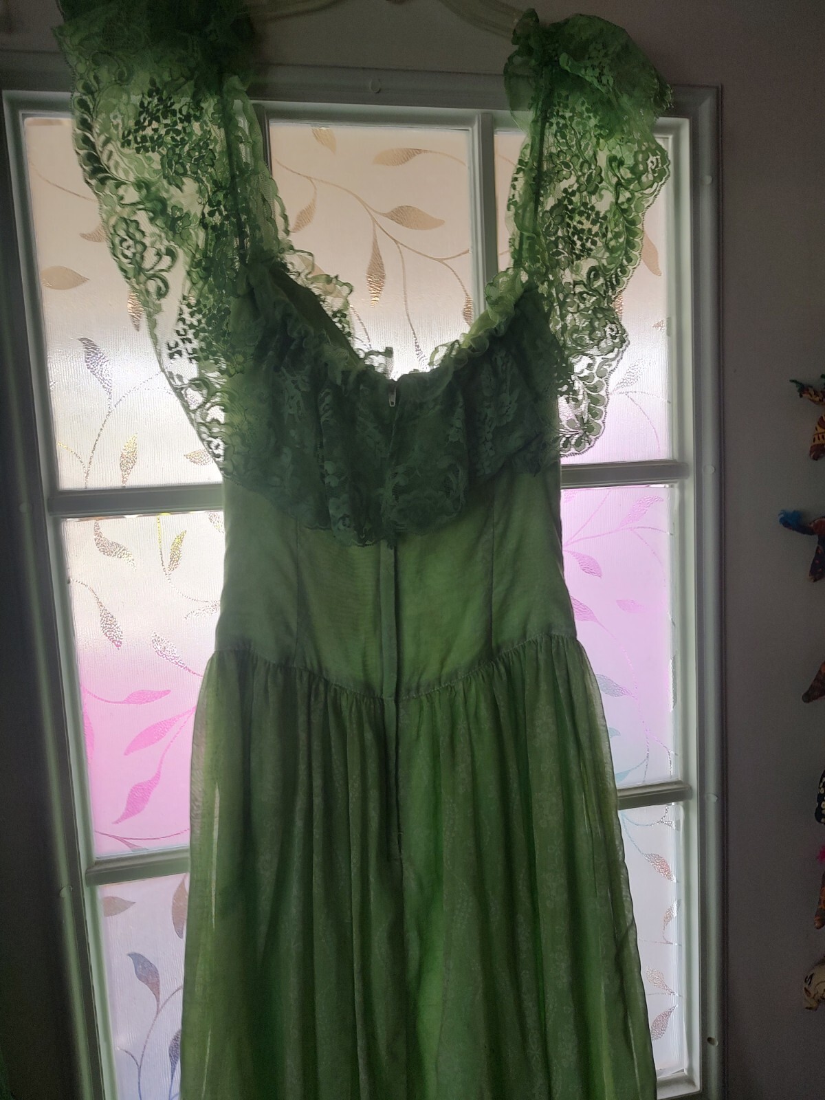 Vintage Princess Style Gunny Sax Dress, Sz 5 Emerald Green, And Wedding Vail.