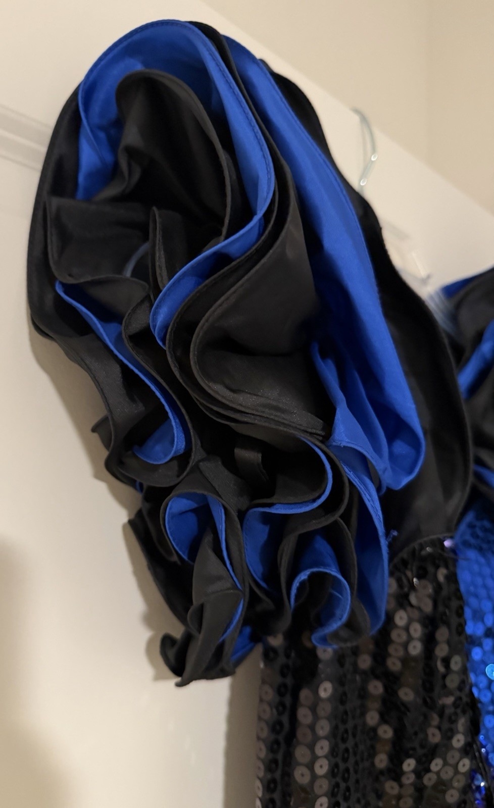 Vintage Alyce Designs Sequin Taffeta Blue Black Ruffle Sleeve Dress 80s 90s Y2k