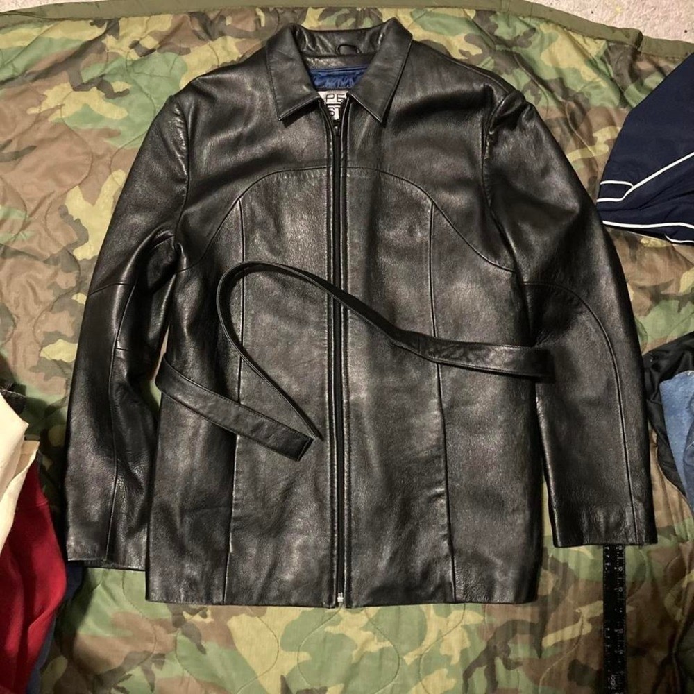Wilson’s leather pelle studio belted leather jacket vtg thinsulate M/20