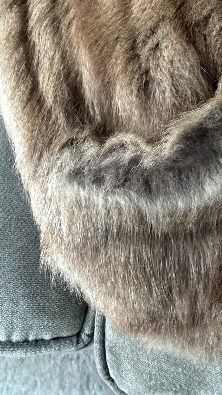 Vintage Mink Fur Stole with Pockets John Wanamaker w/Satin Lining CA 1940-60’s