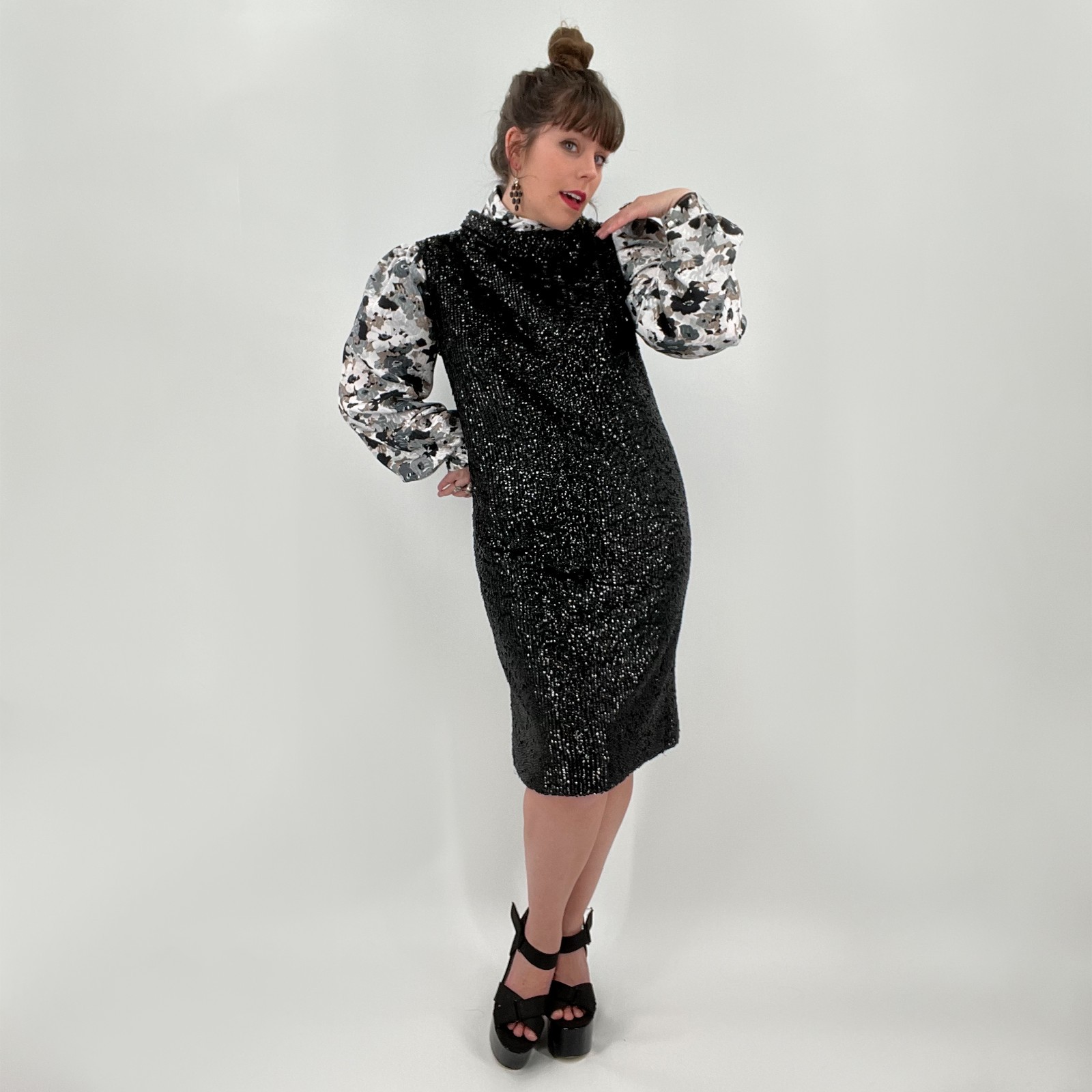 Vintage Valentina 60s Black Wool Sequin Sleeveless Shift Dress | Size L/XL