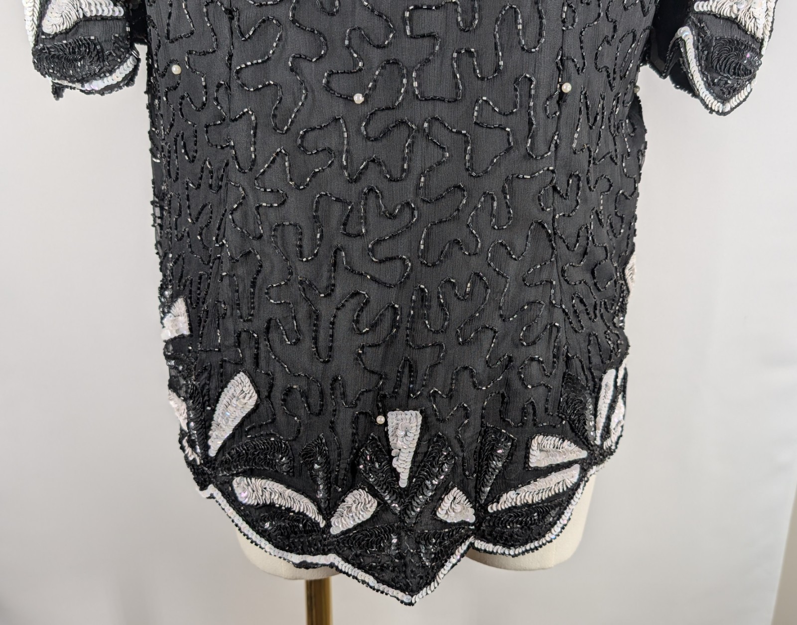 Vintage Carina Women’s Lot Of 2 Silk Beaded Two Piece Outfit Top Skirt Black