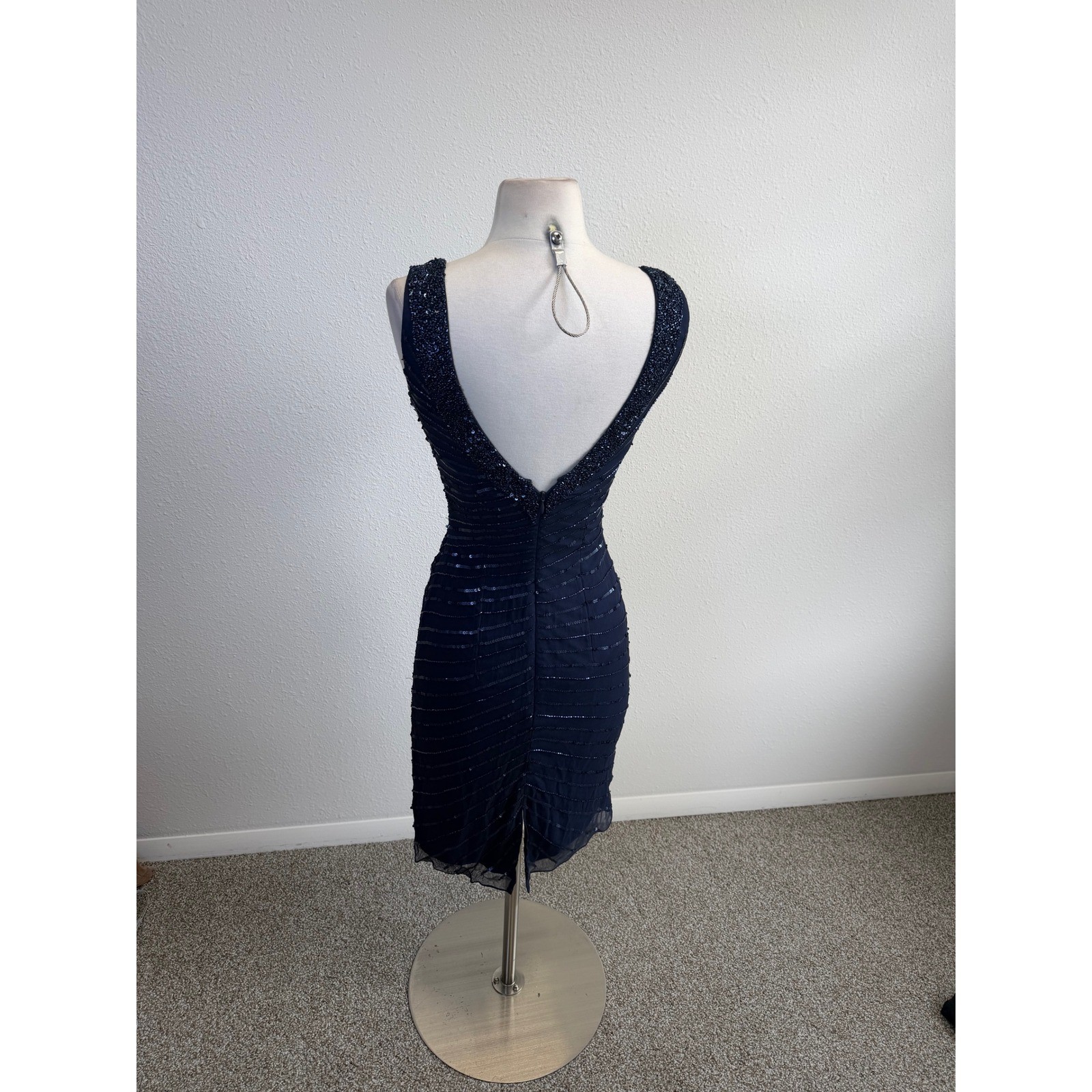 Vtg Navy Blue Pure Silk Beaded V Neck Dress Womens 0 Regal Luxury Fairy Event