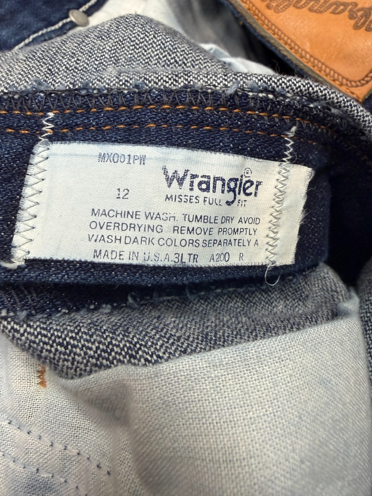 Vintage Wrangler USA Made Misses Full Fit 12 Jeans 80s Western Denim High Rise