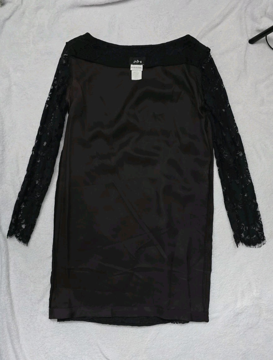 Vintage Henri Bendel Black And Red Lace Long Sleeve Dress, USA Made Tag Size 8