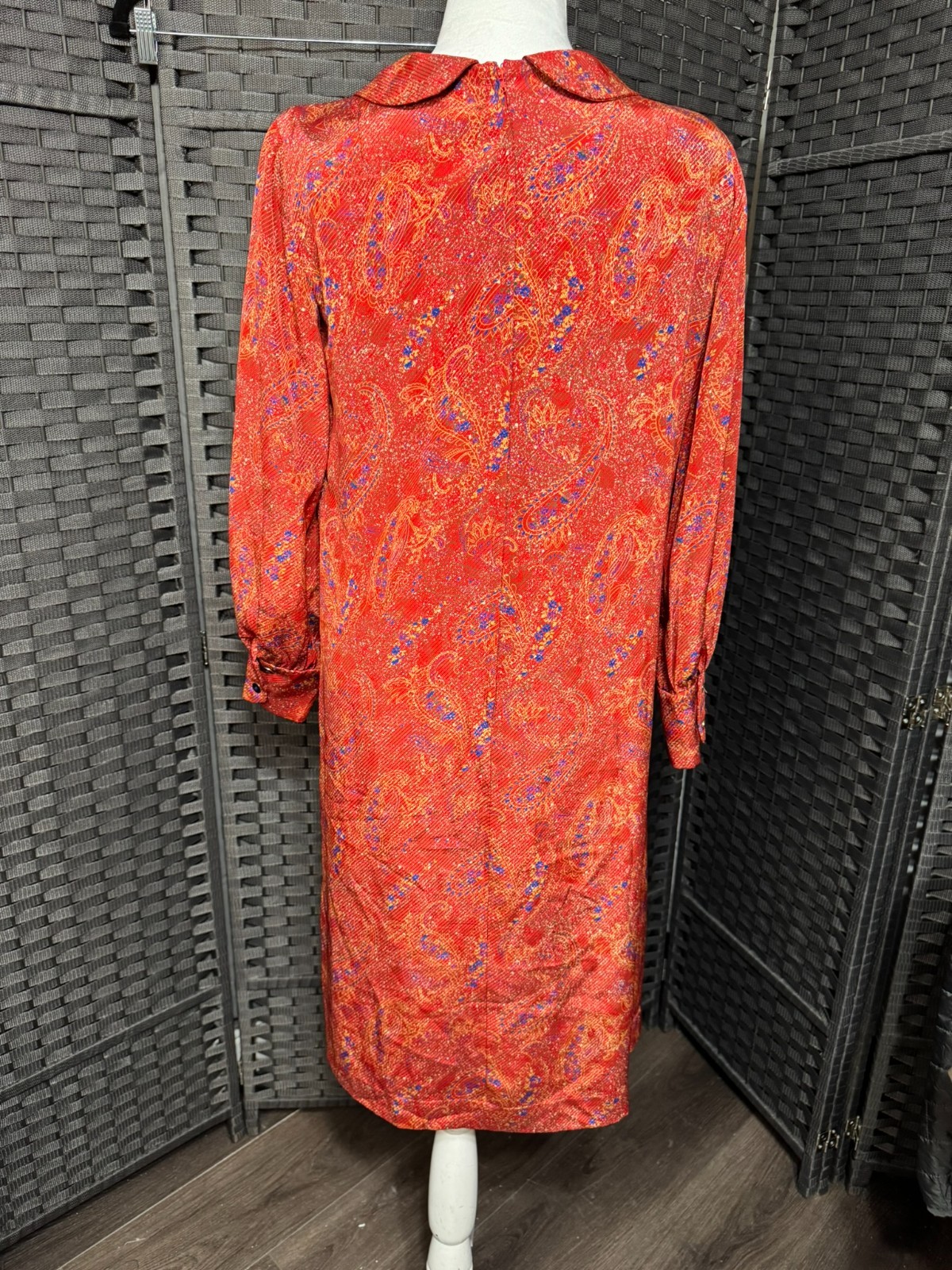 Vintage Red Paisley Dress L Long Sleeve Curved Collar Boho Retro Chic