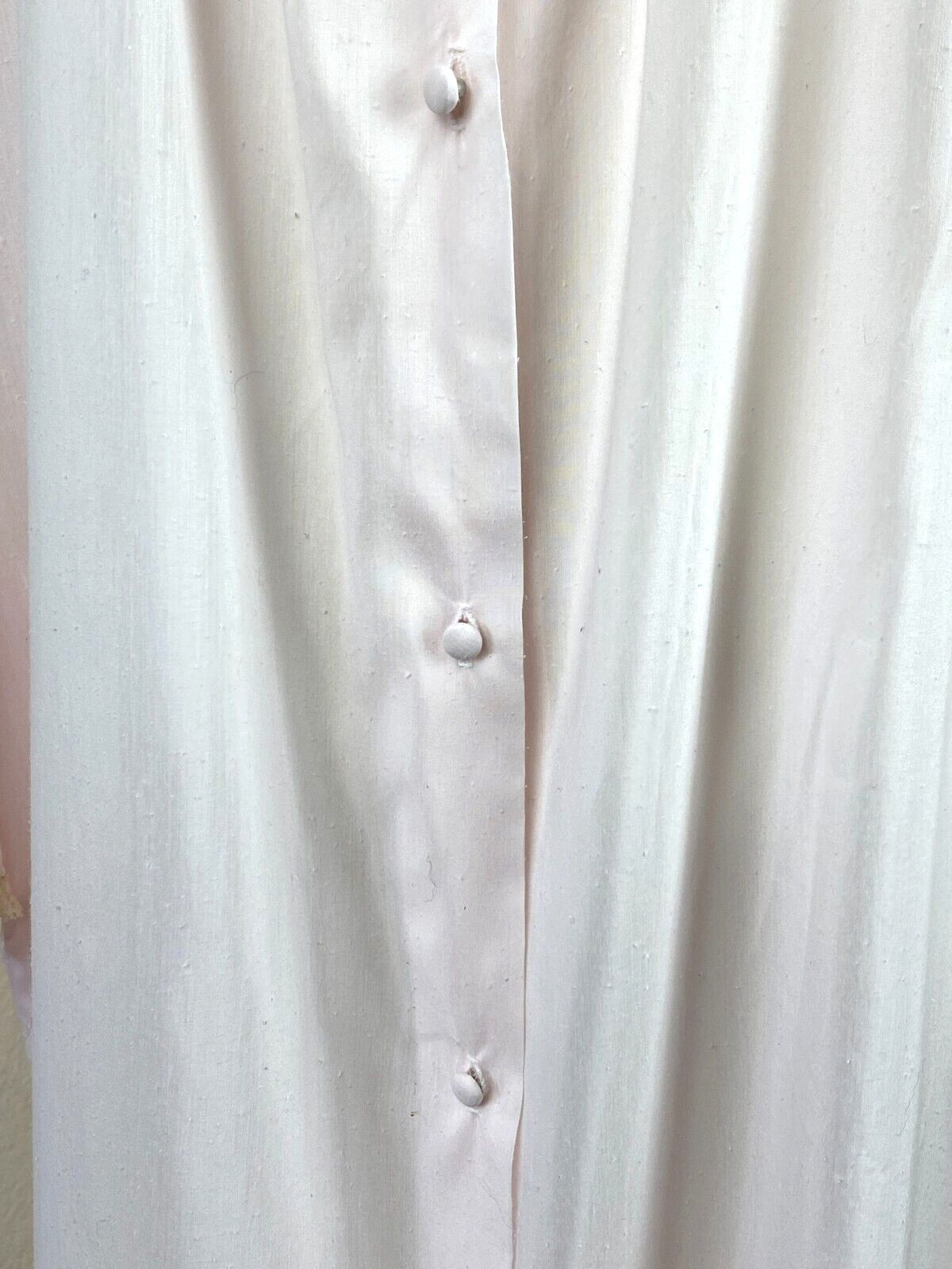 VTG Barbizon Intimate Long Robe S Pink Lace Embroidery Classic High Neckline 70s