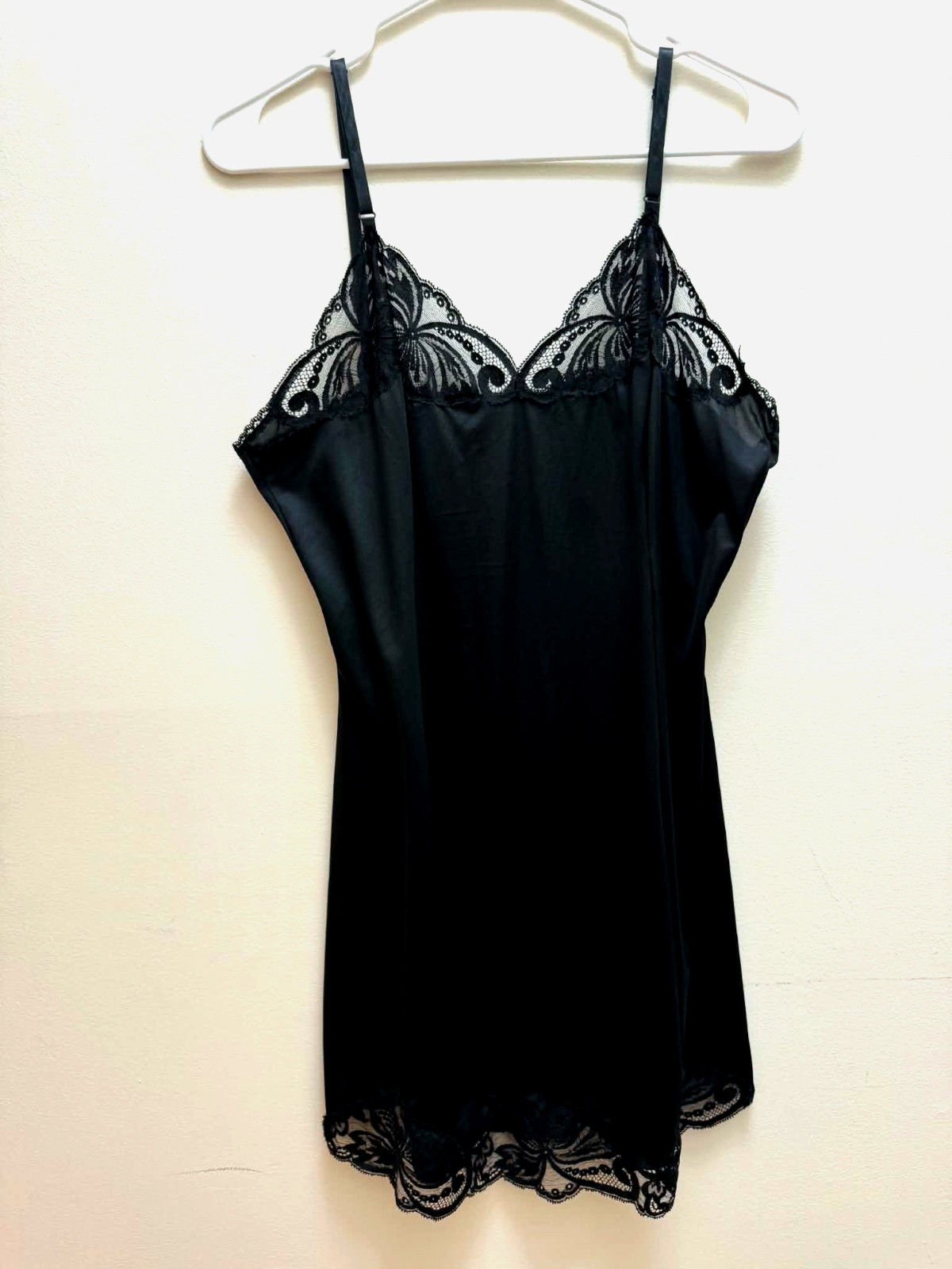 Vintage Wonder Maid Non Cling Black Silky Nylon Full Slip w/ Lace Lingerie Sz 38
