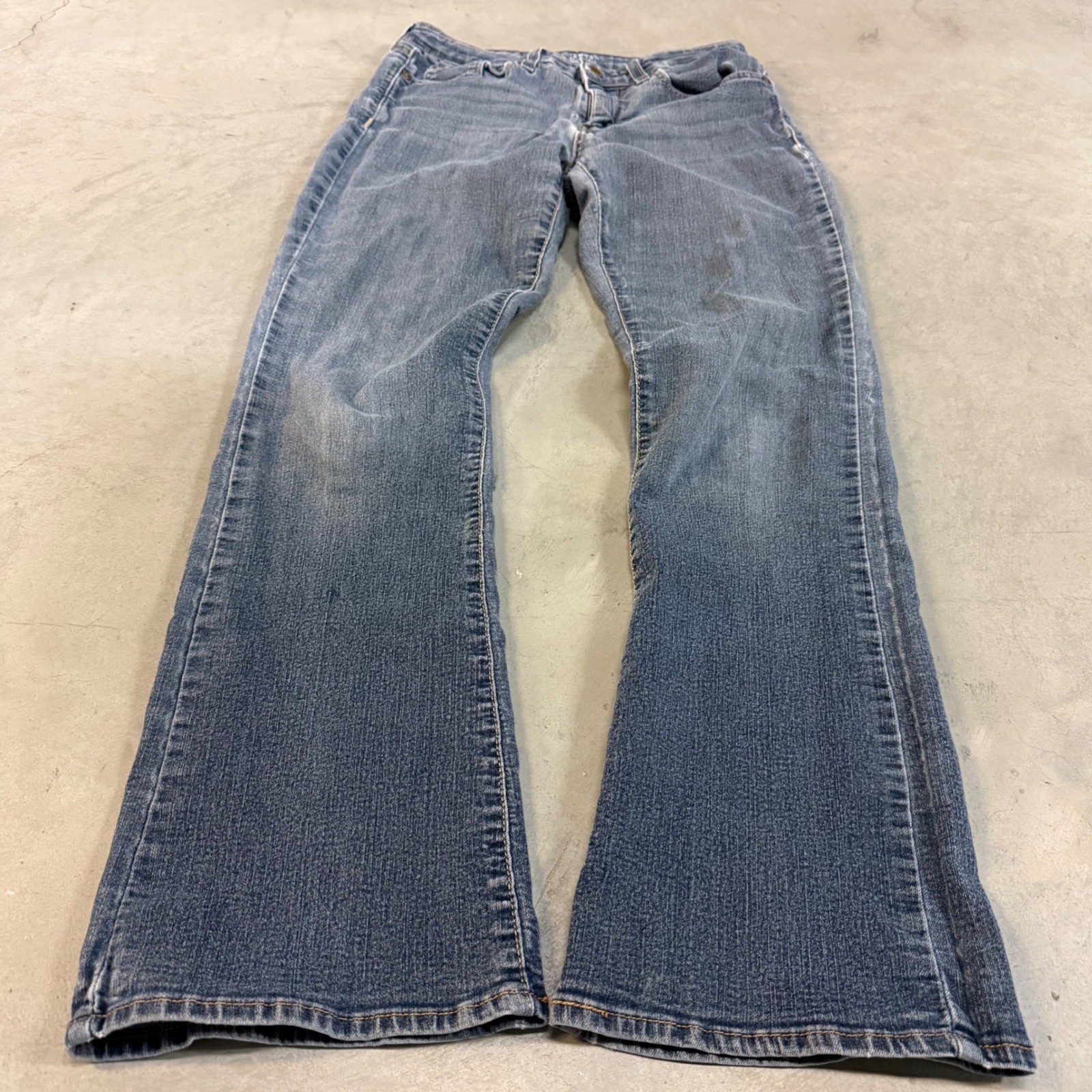 2000s y2k women’s levi’s mid rise bootcut jeans
