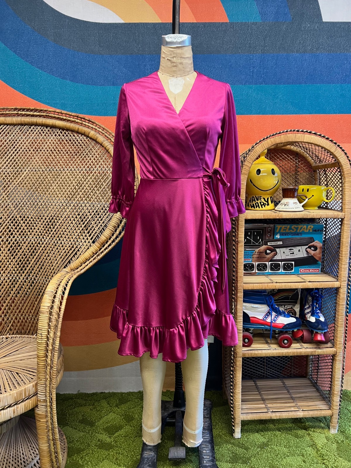 Vintage 1970s 80s Angelica Ruffle Hem True Wrap Dress Size 14 Large