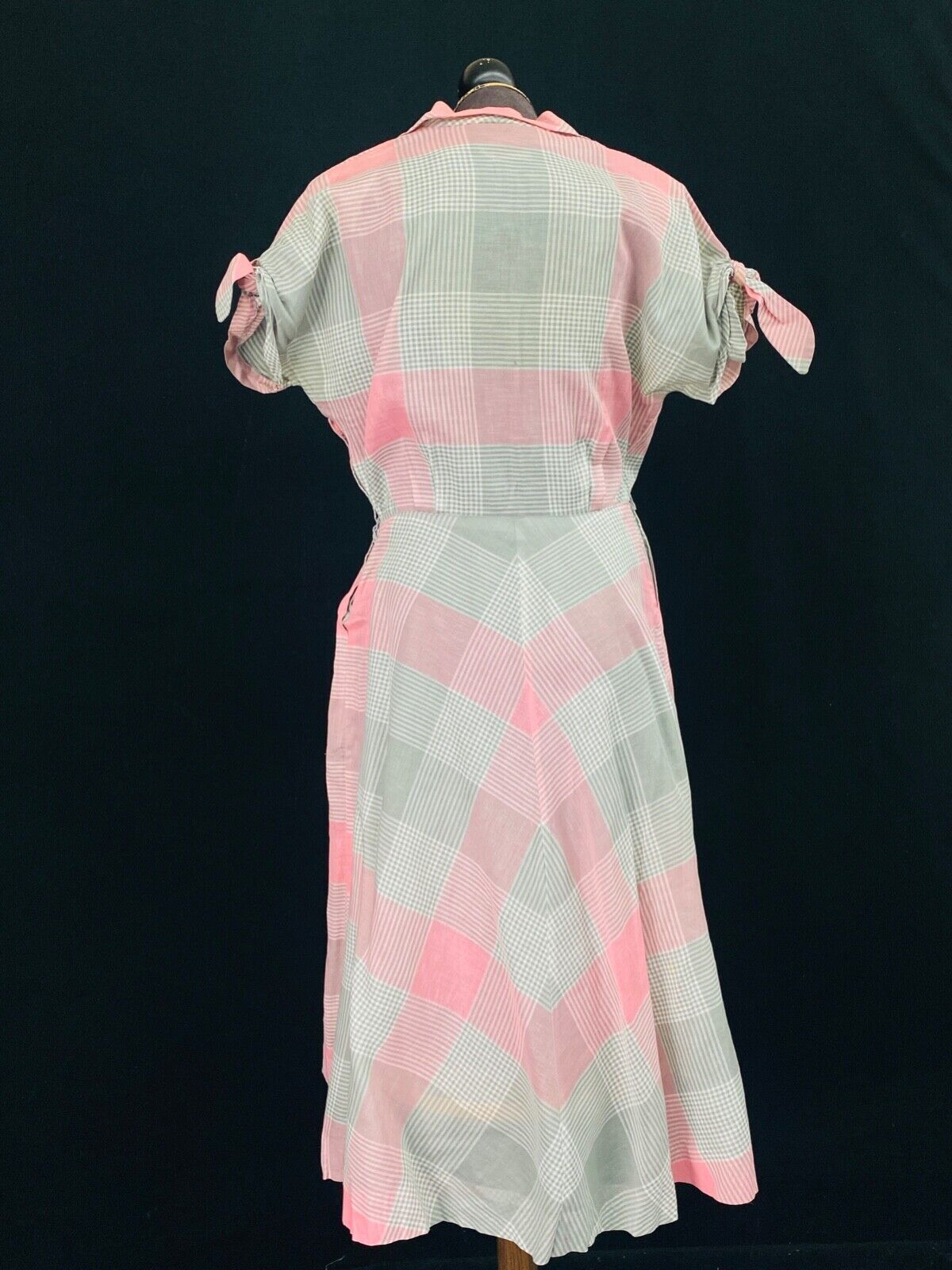 Vintage 1950s pink gray plaid dress cotton sheer short sleeve 1940s XL plus size