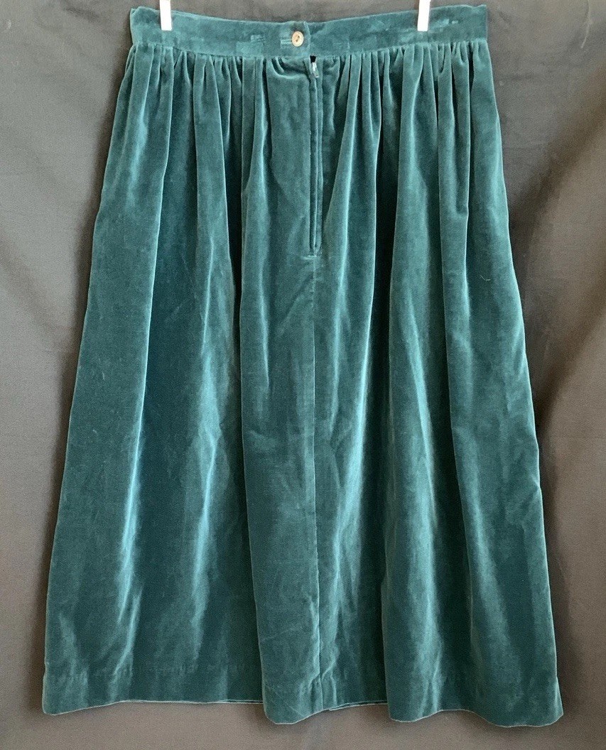 Vintage 1980s/90s Laura Ashley Deep Green Velvet Skirt (Pockets, Lined) Size 12