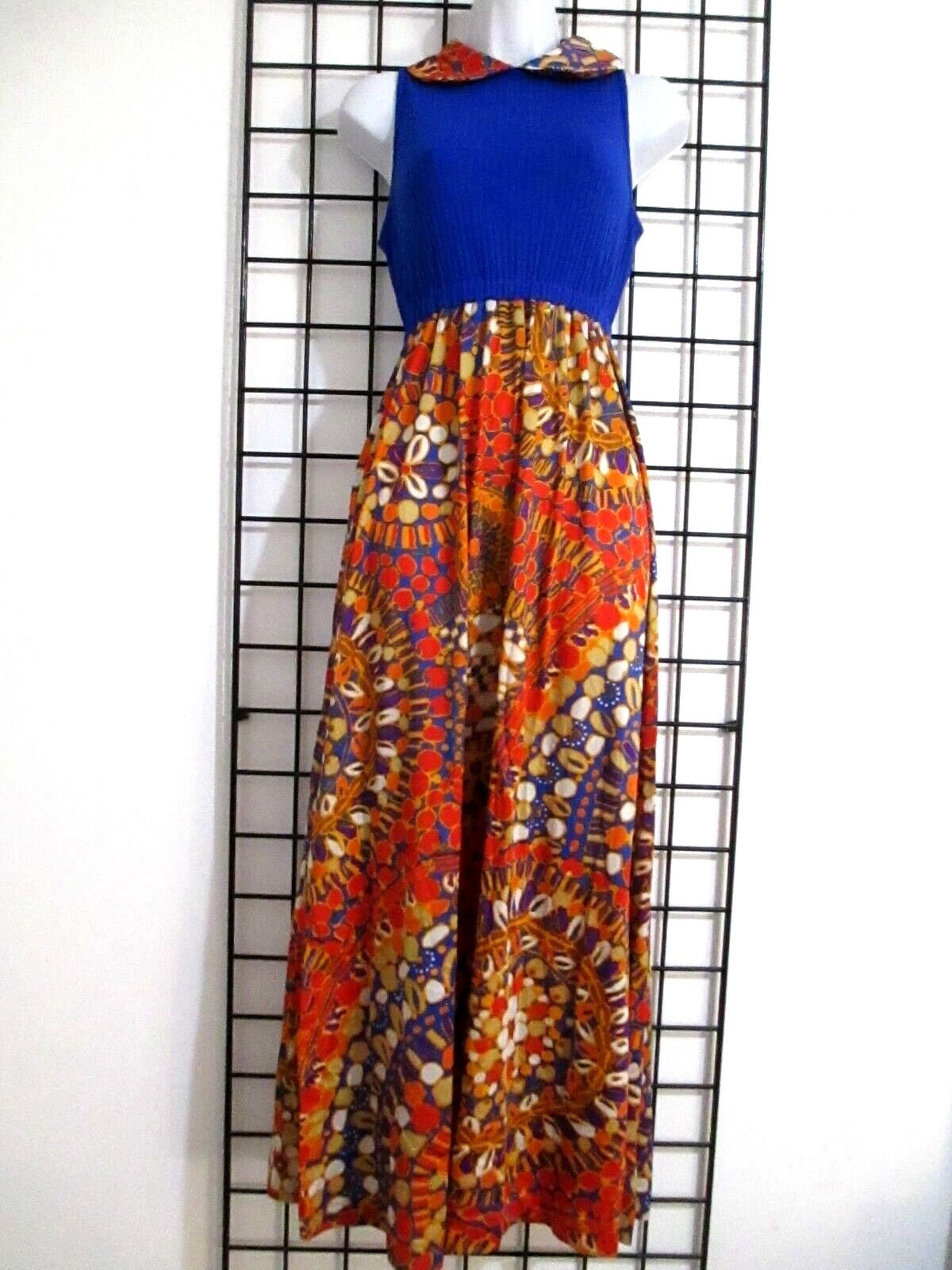VINTAGE LOUNGE WEAR BY GOSSARD 🌸 XS SMALL / 32″ BUST MAX==70’S MAXI DRESS GOWN