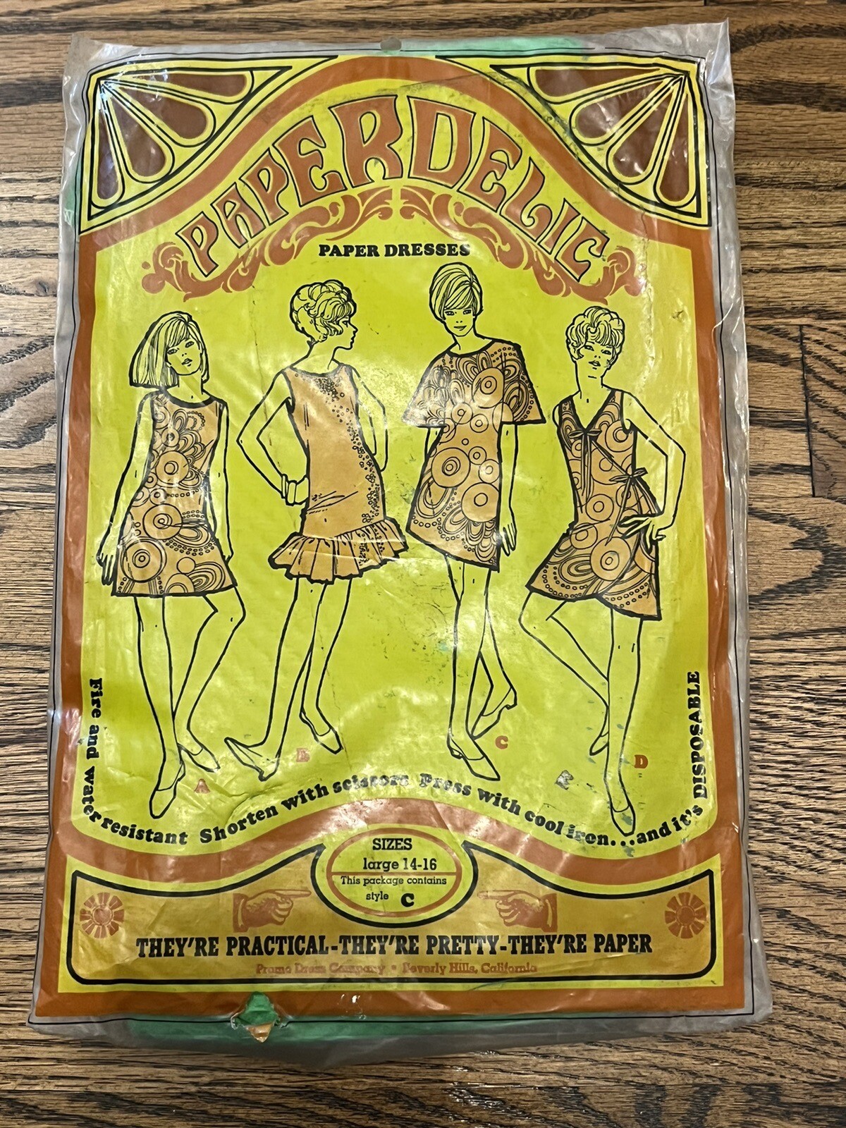 Rare Vintage 1960s Paperdelic Paper Dress Old Stock Solid Green Large Sz 14-16
