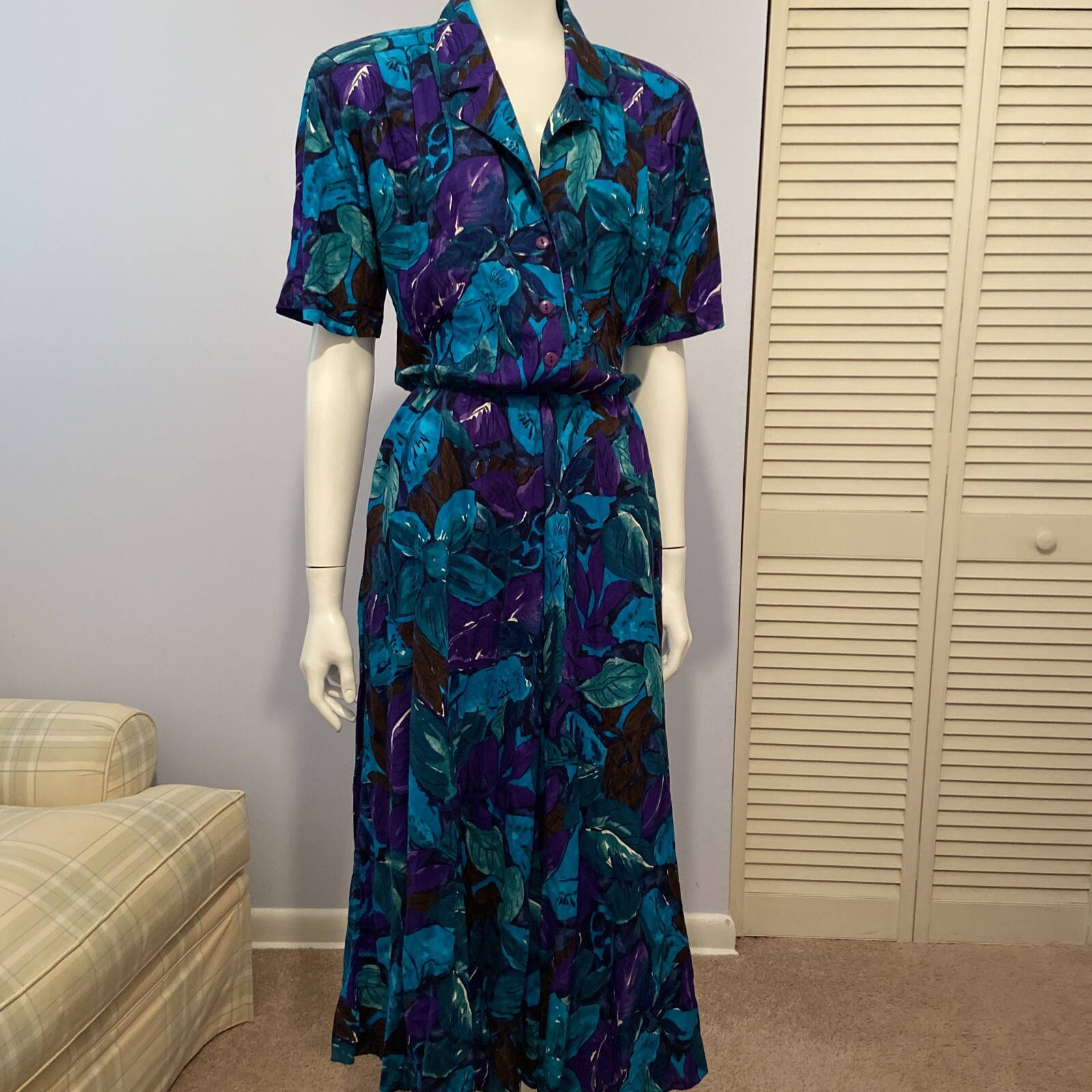 Vtg Jessica Howard Dress Big Flowers Leafs in Greens & Purples Pockets Size 8