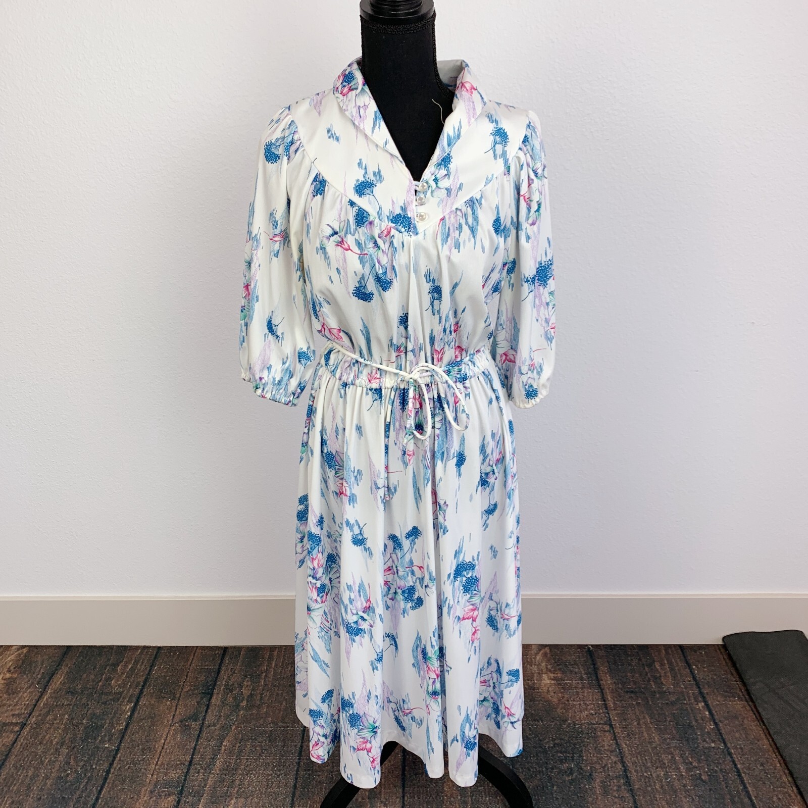 Vintage Secretary Lightweight Twee Floral Dress Retro White Colorful 12
