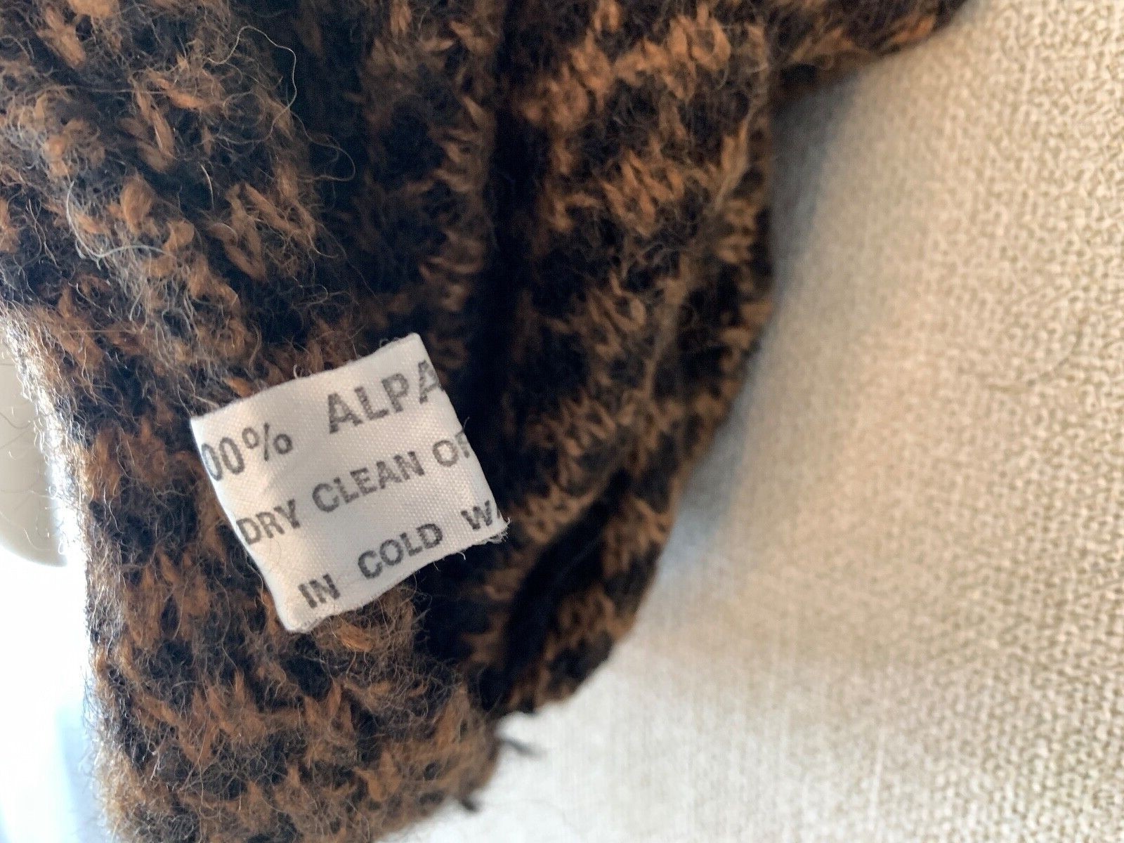 Vintage RED ROVER 100% Alpaca Sweater Hand Made Bolivia BROWN