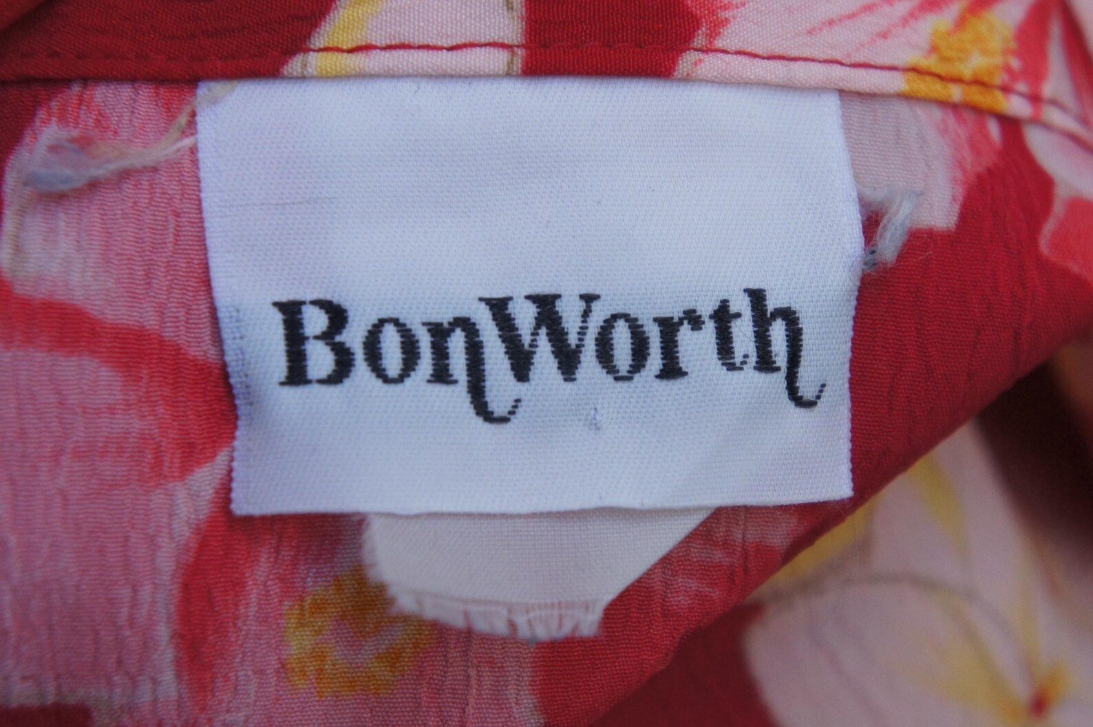 Vintage 90s Red Hibiscus Floral Hawaii Shirt By Bon Worth Size Medium Boho Retro
