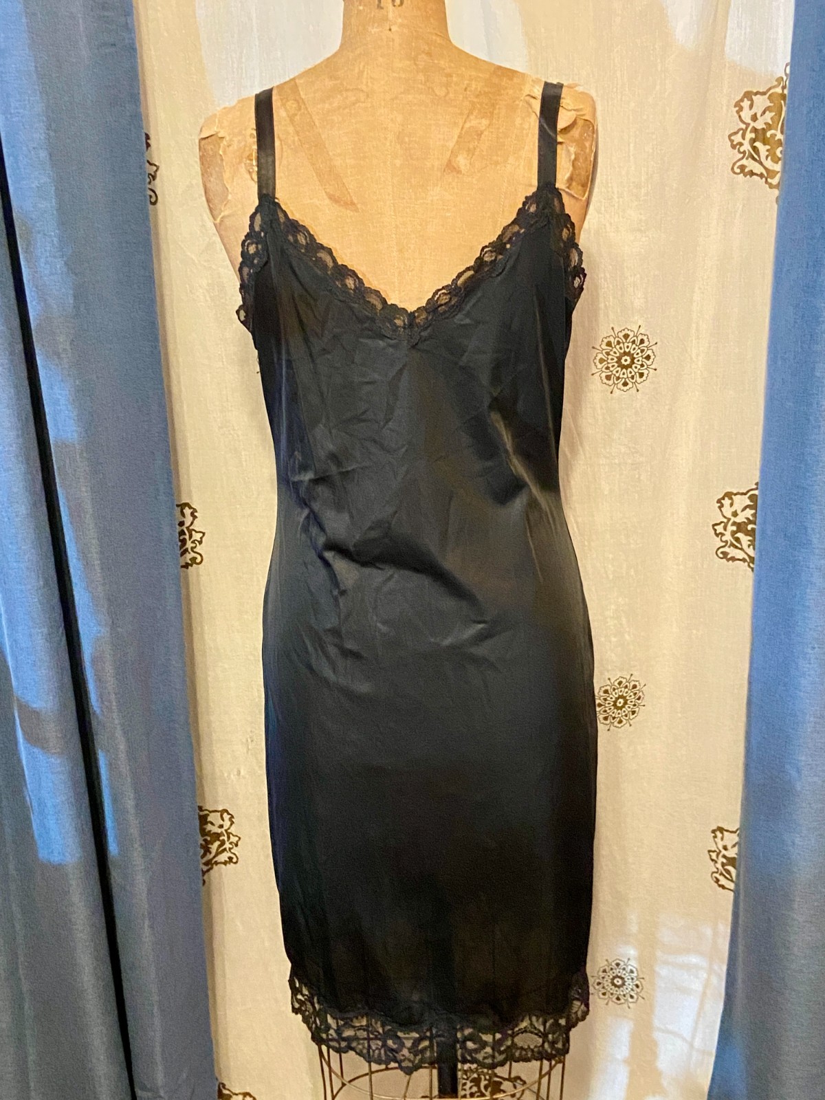 Vintage 60s 70s Black LACE Deep V Sexy Nightgown Slip Dress L Sissy Pin-Up Retro