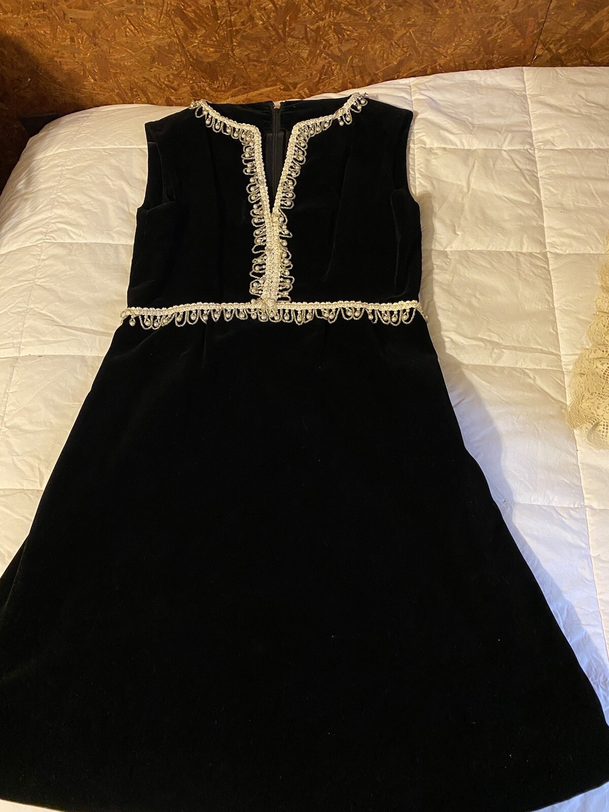 Size Petite – Vintage, hand-tailored, Black Velvet Dinner Dress With Faux Pearls