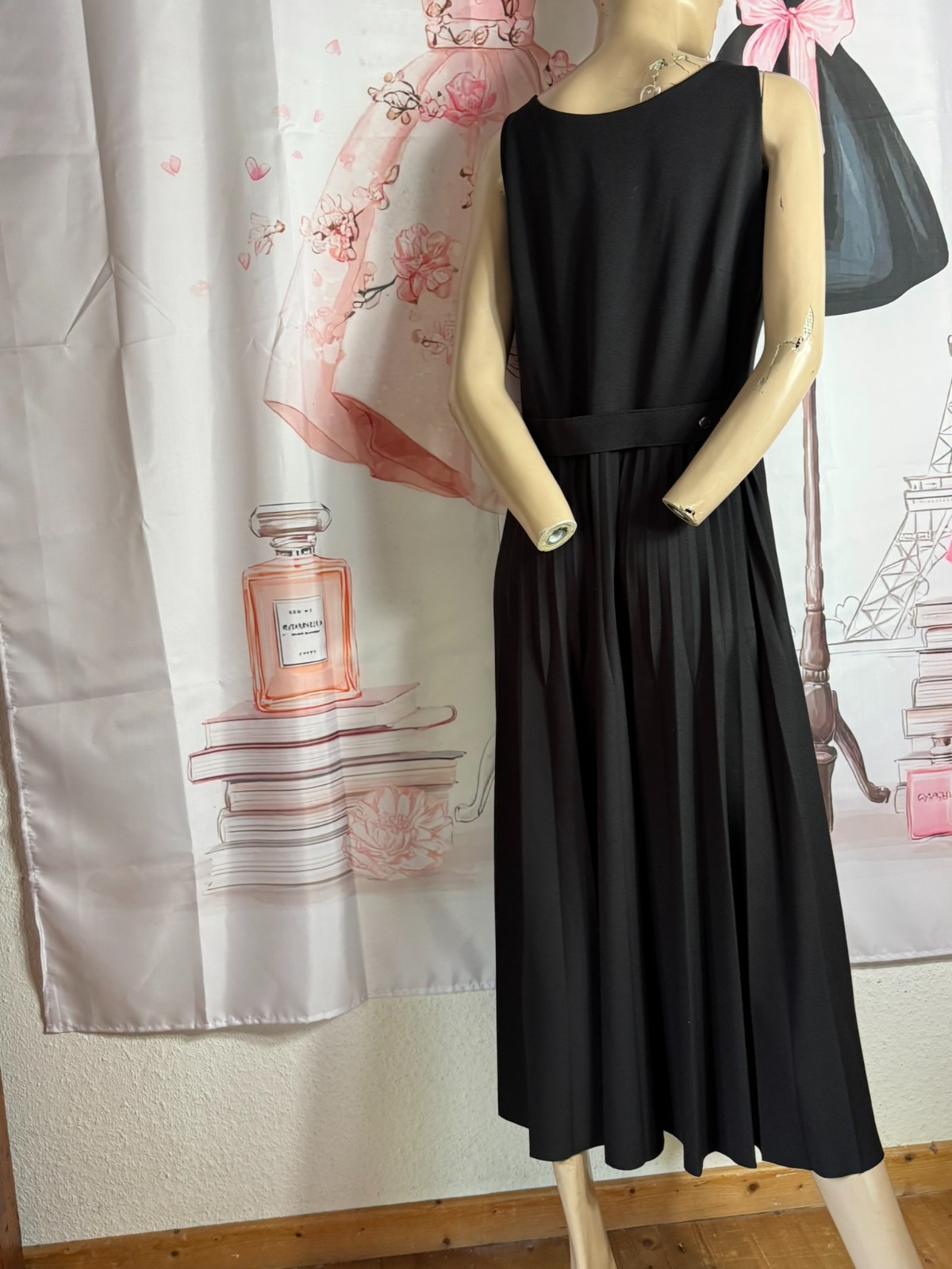 Vintage Evening Dress Black Jersey Pleated Old Hollywood Cocktail Dress Size 42/44