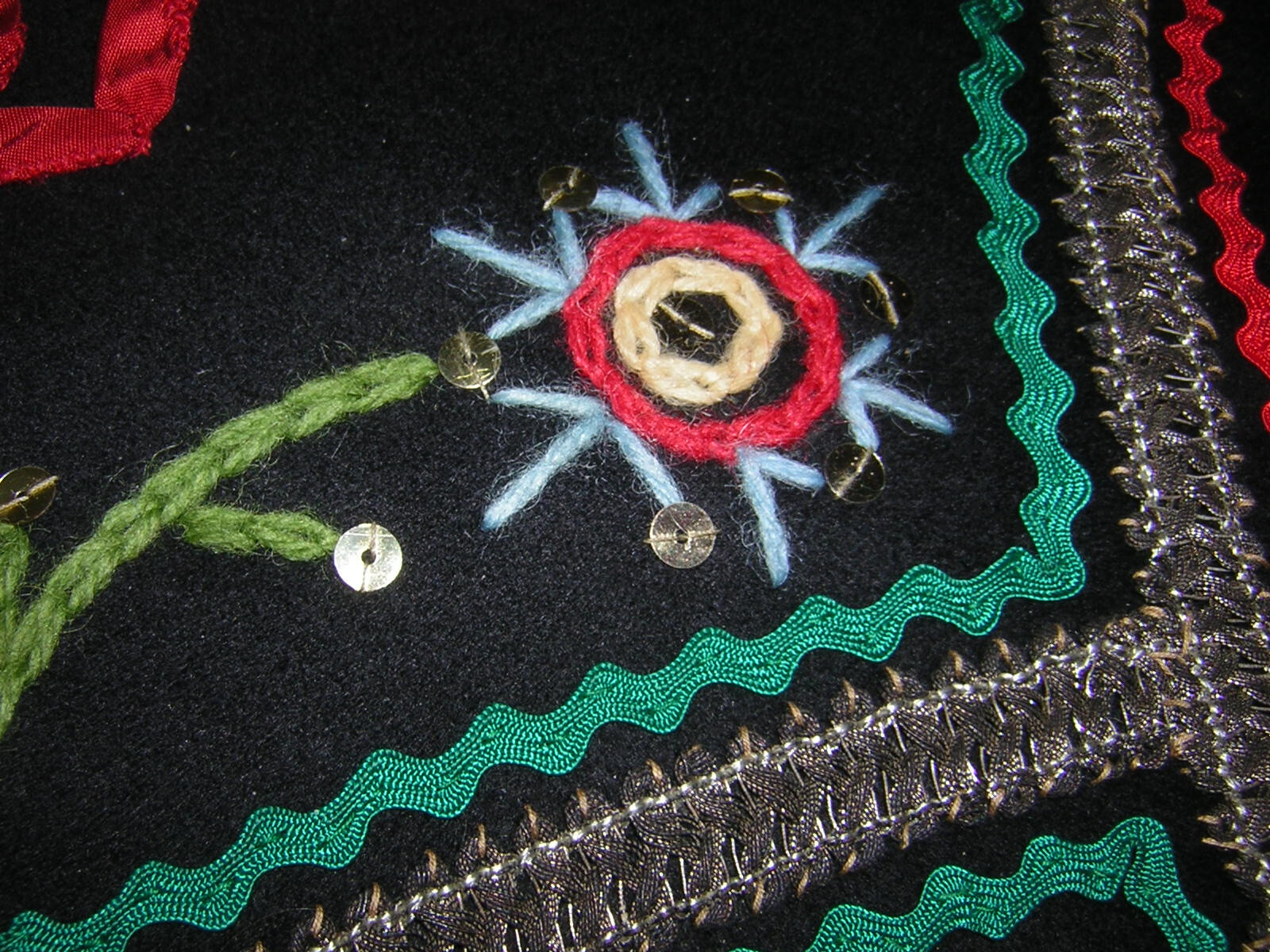 CZECH VINTAGE ANTIQUE WOMENS PEASANT FOLK COSTUME VEST CORSET HAND EMBROIDERY