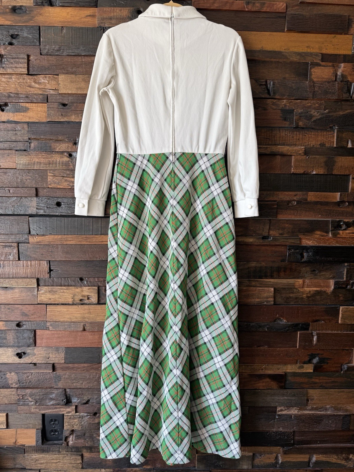 Vintage 1970s Green Plaid Maxi Dress Long Sleeve White Bodice A-Line