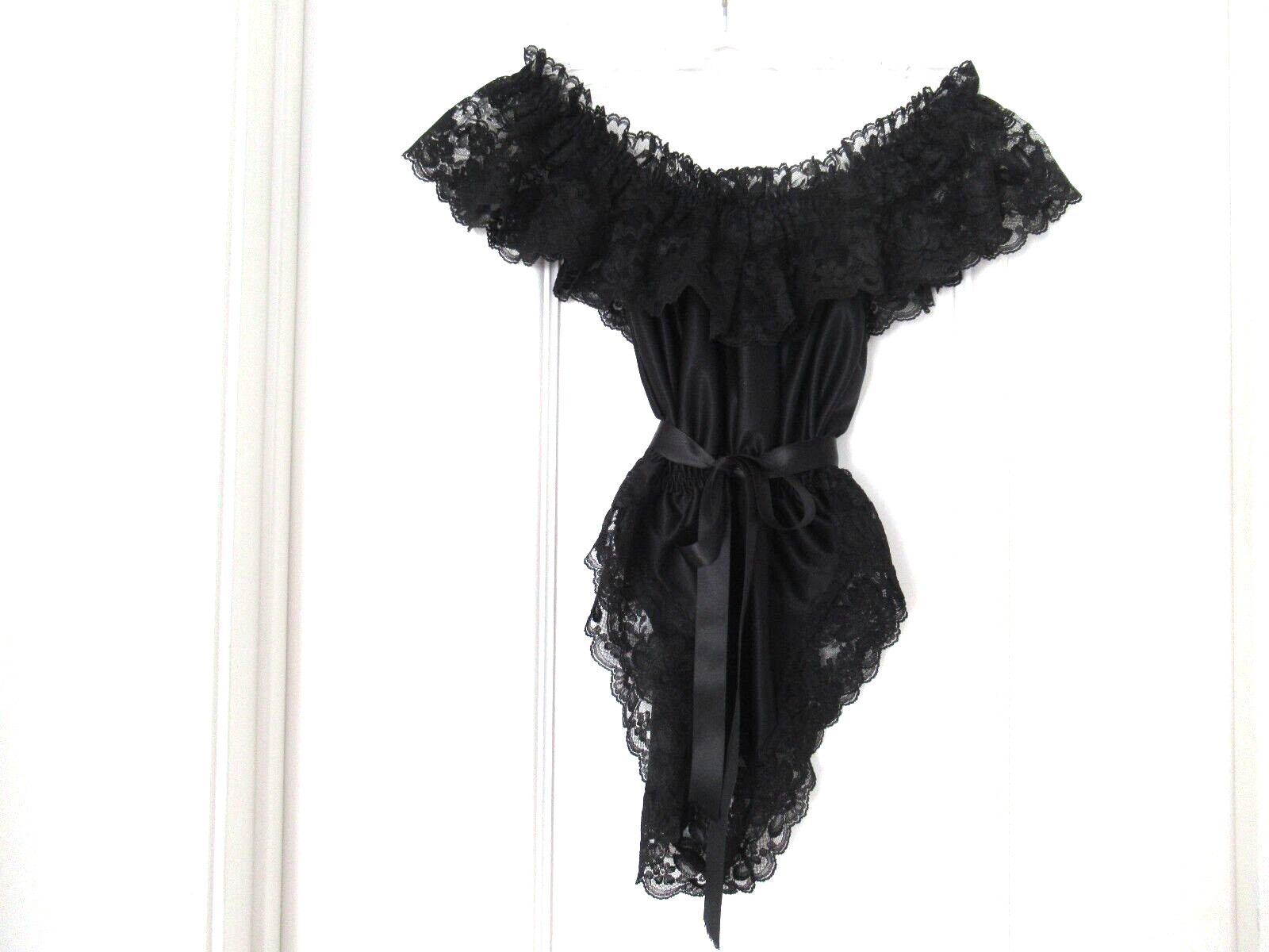 DELORES Poirette ILGWU Black Silky Lace Teddy Romper Bodysuit Cover-up Small NEW