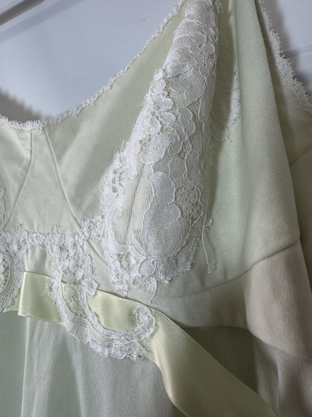 Vintage Vassarette Crepelon Nightgown Slip Lingerie Nylon Full Length Green
