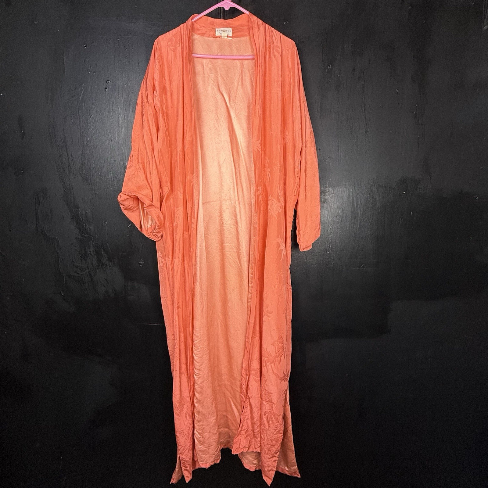 Vtg Dynasty Hong Kong Silk Jacquard Koi Fish Robe M Dressing Gown Coral Duster