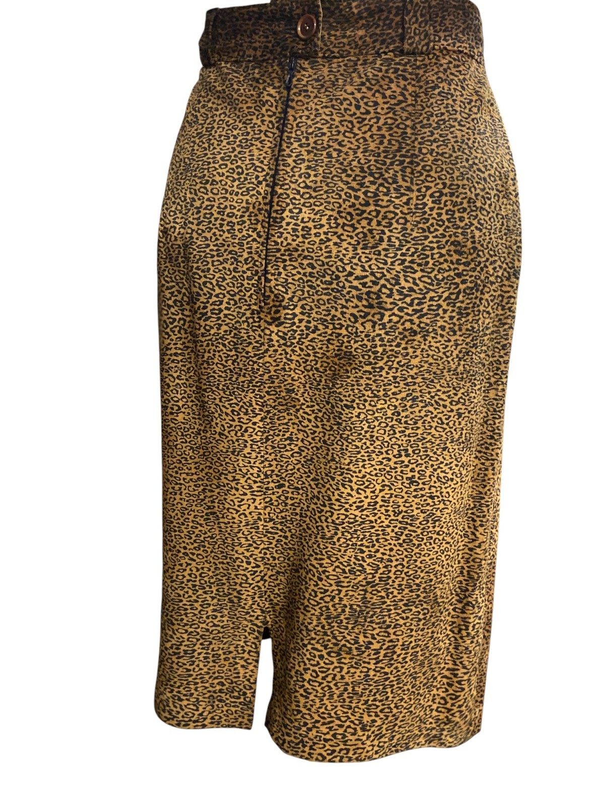 Women’s Chic Vintage Suede Pencil Skirt | Leopard print lined skirt | Size S/M