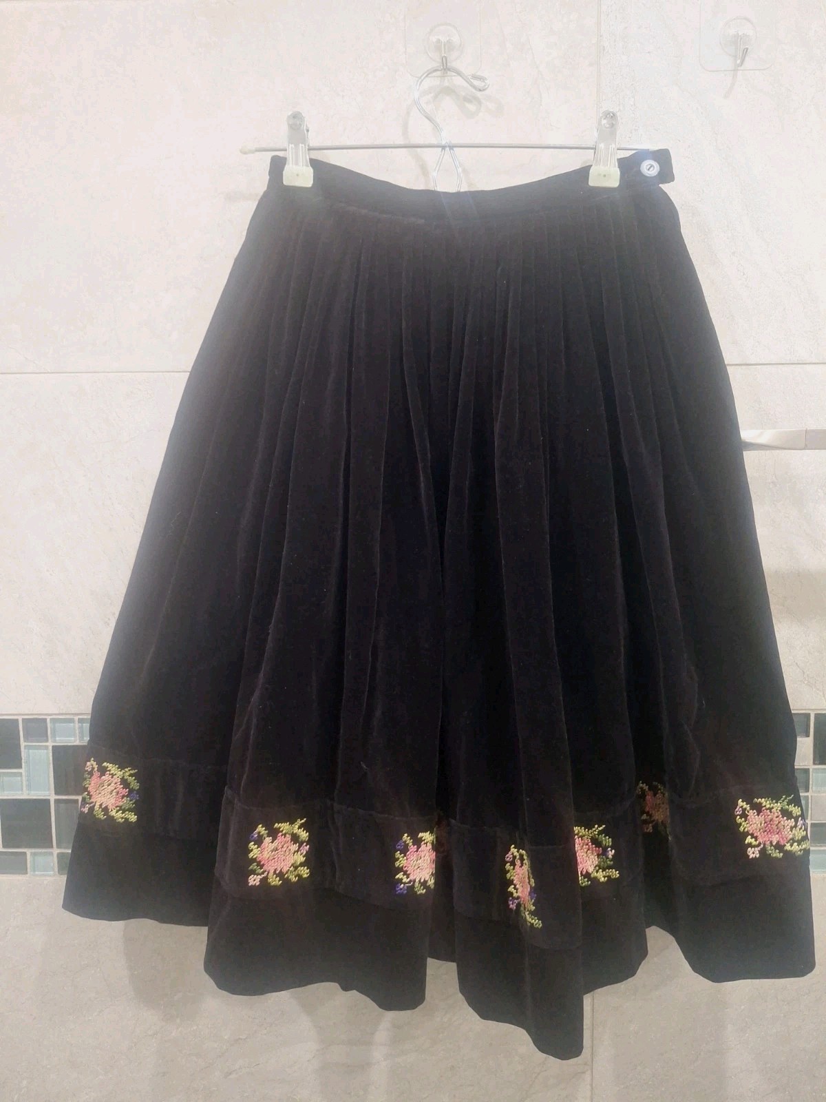 Vintage 1950s, Velvet Hand Embroidered Full Circle Skirt Whimsigoth Cottagecore