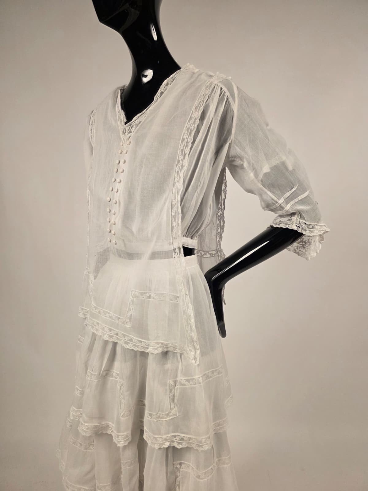 2 PC EDWARDIAN WHITE COTTON ORGANDY DRESS W LACE INSERTION + FLOUNCED SKIRT