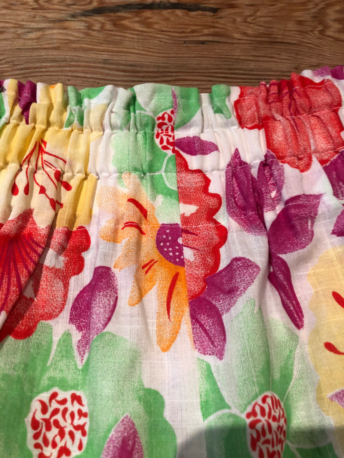 Vintage 60s 70s Handmade Floral Print Pleated Culottes Shorts Size 30×29