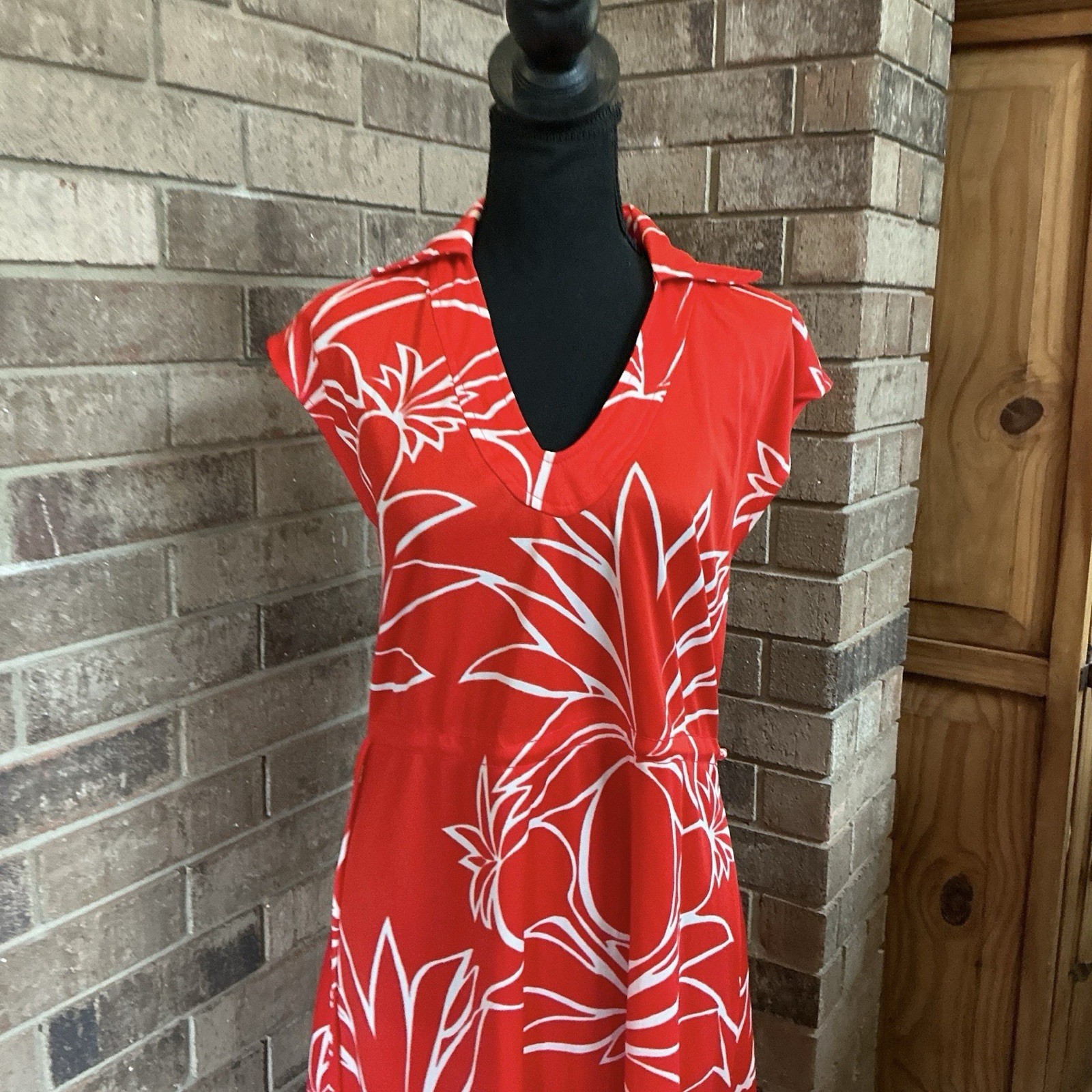 VINTAGE Patty O’Neil Red White Floral Hawaiian Dress Size 13 Cap Sleeve #7D6