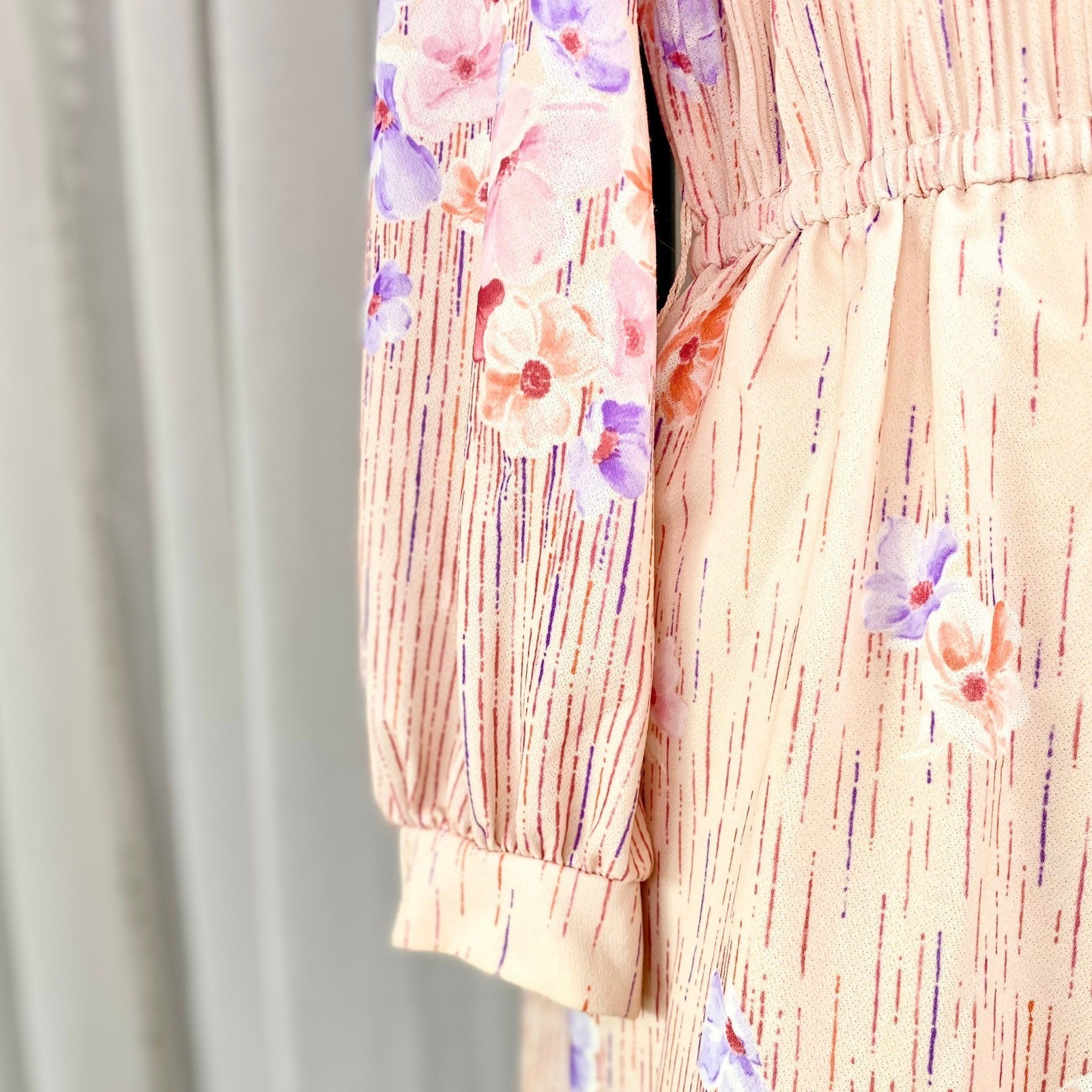 Vintage 1960s Pastel Floral Flowy Day Dress, Whimsy, Size Large
