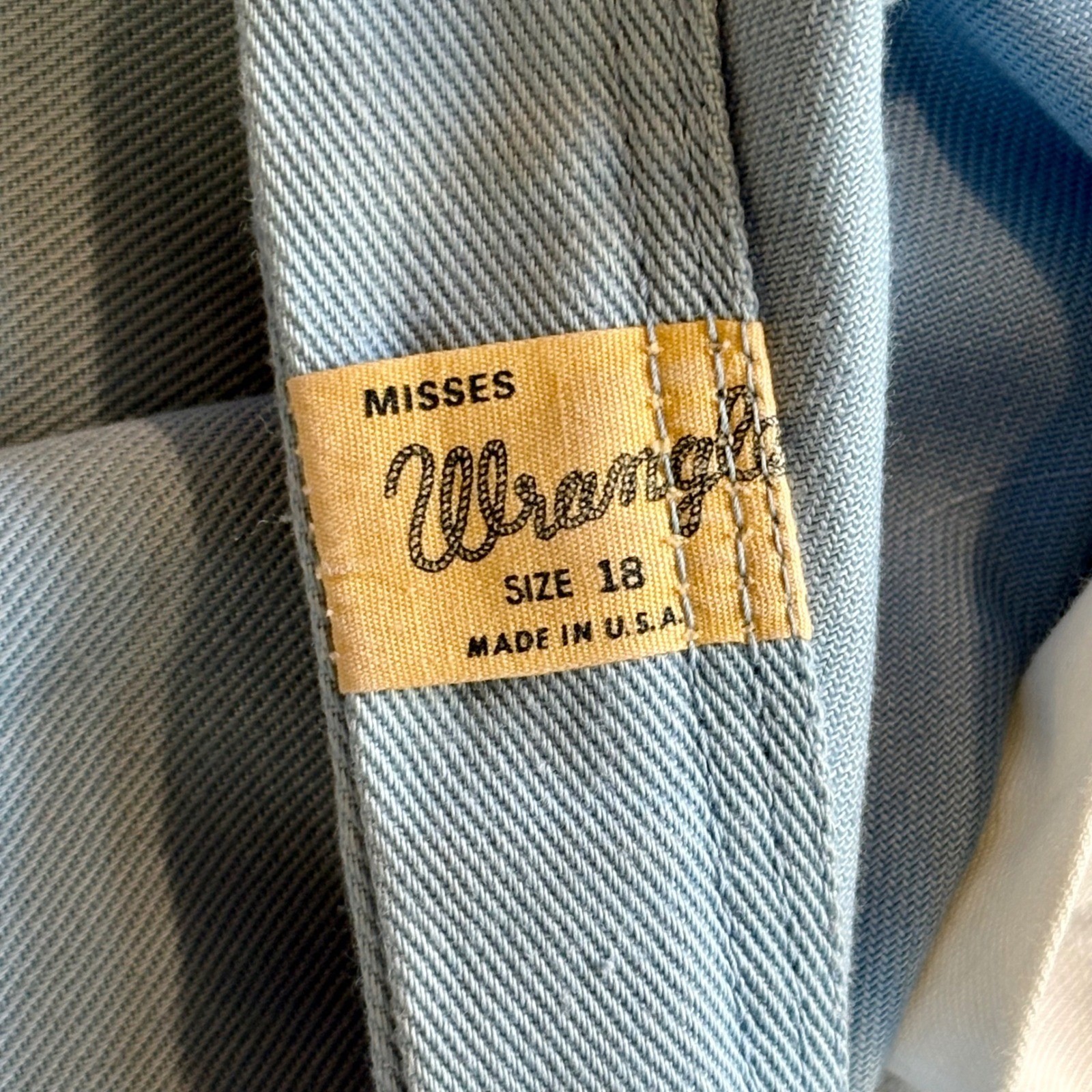 Vintage Wrangler Misses Jeans | Prentice Zip | Size 18 | Wide Leg 1970s 1960s