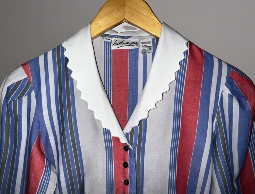 VTG huk‑a‑poo Gray Red Blue Black Stripe Blouse 70s Scallop Collar Cuffs S Retro