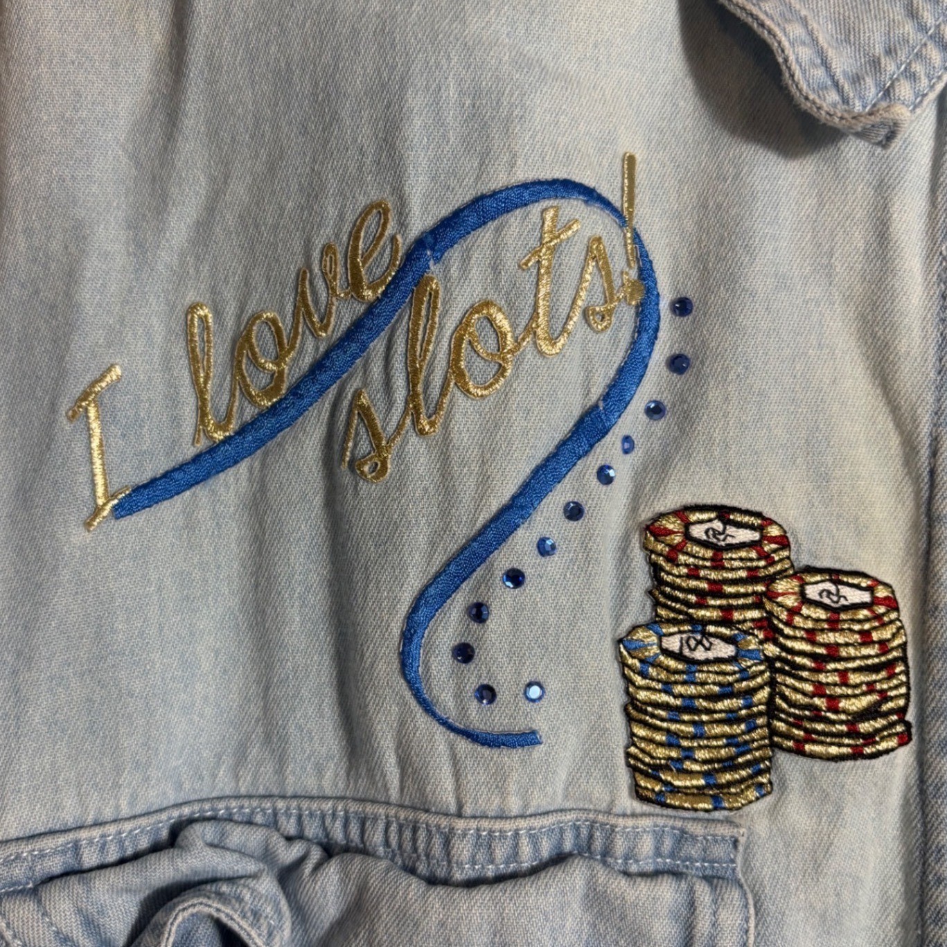 Vintage Tia Designs 'Jackpot’ Slot Machine Embroidered Denim Button Down Size L