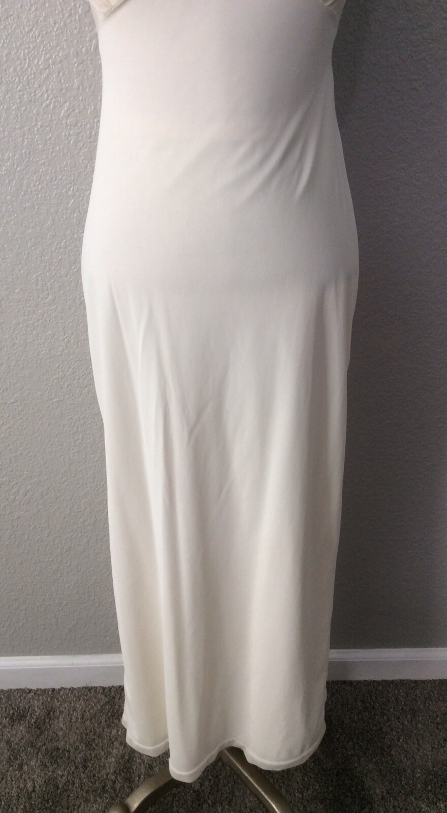 Vtg Levoys Ivory Off White Nylon Bridal Nightgown Negligee Slip Sheer Bust XS S?