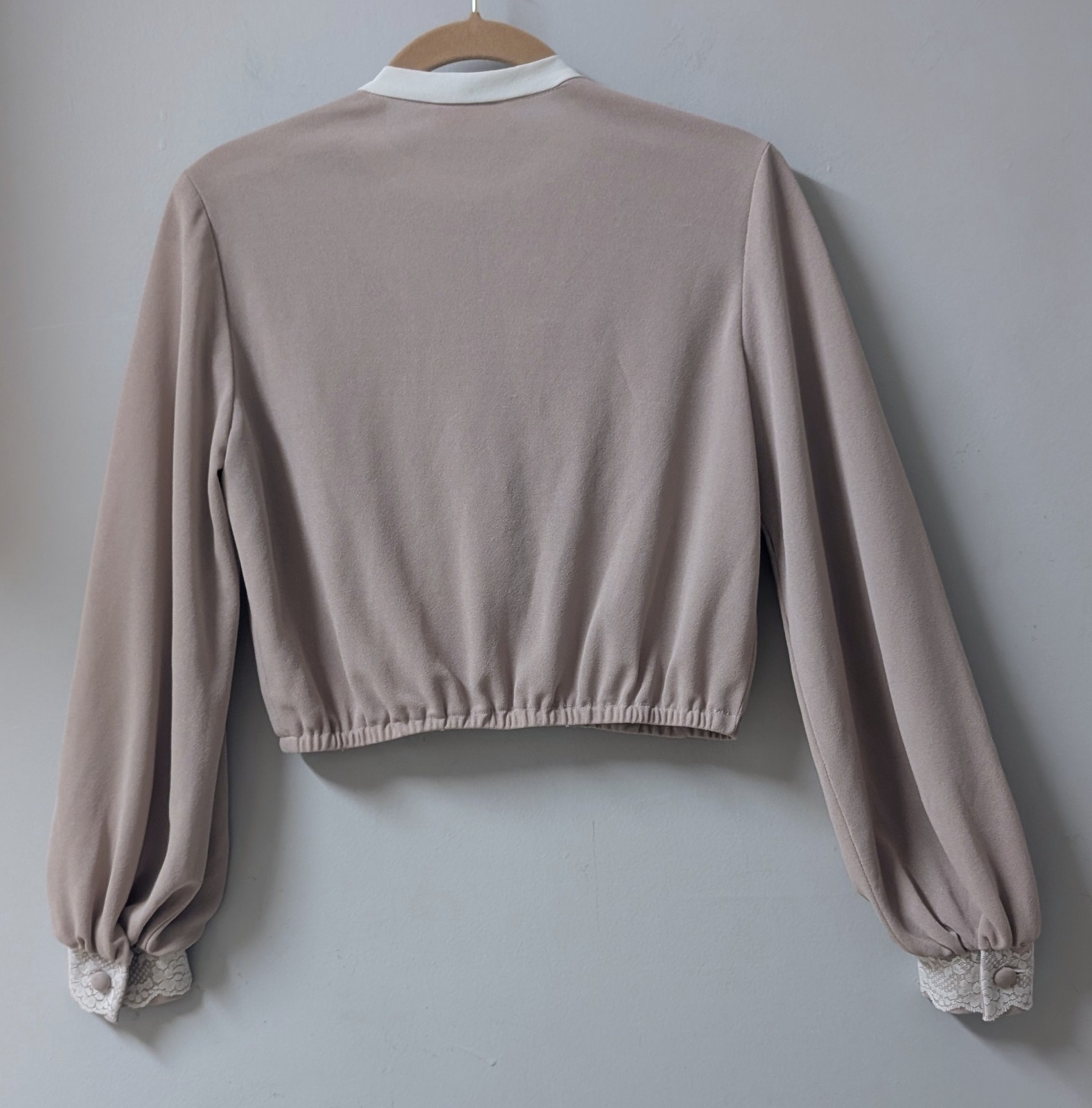 Vintage 70’s Boho Taupe Cropped Blouse Cream Lace Loop Button Tie Mary Martin S