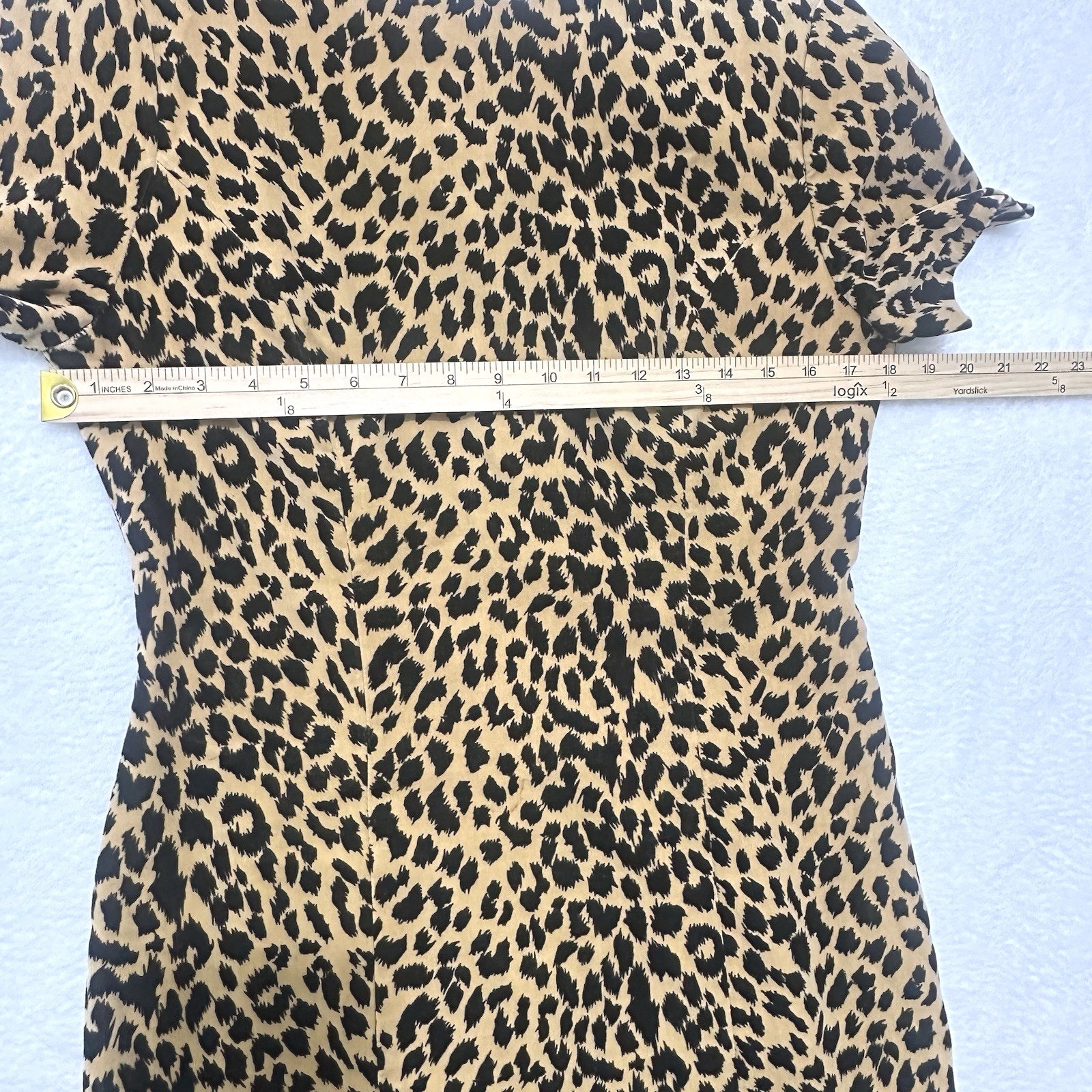 Leopard Print Velvet Sheath Dress Women’s Size 6 Vintage Made in USA Glam Retro