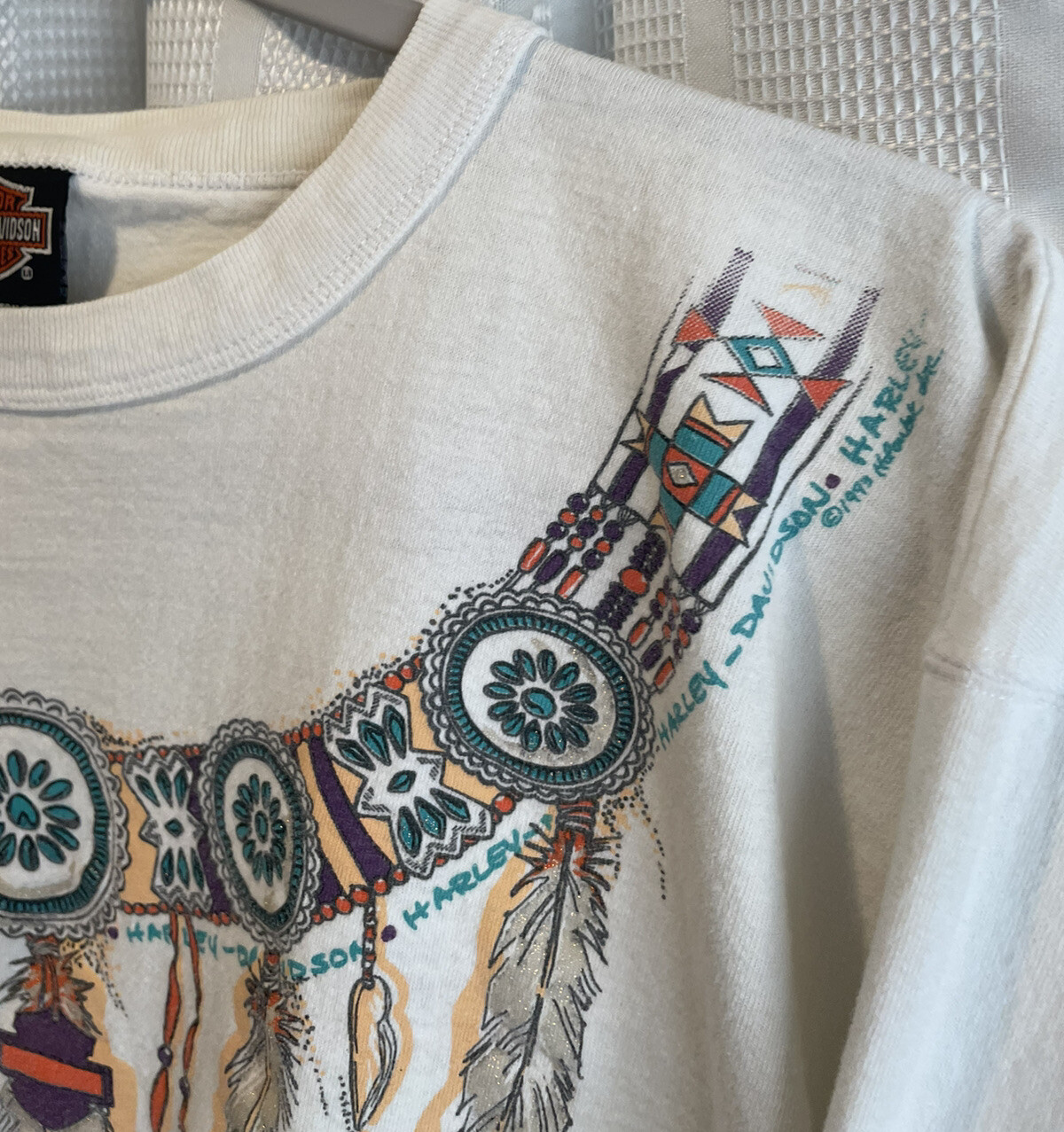 Vintage Harley Davidson Long Sleeve Size Medium Native Feather Print Bloomington