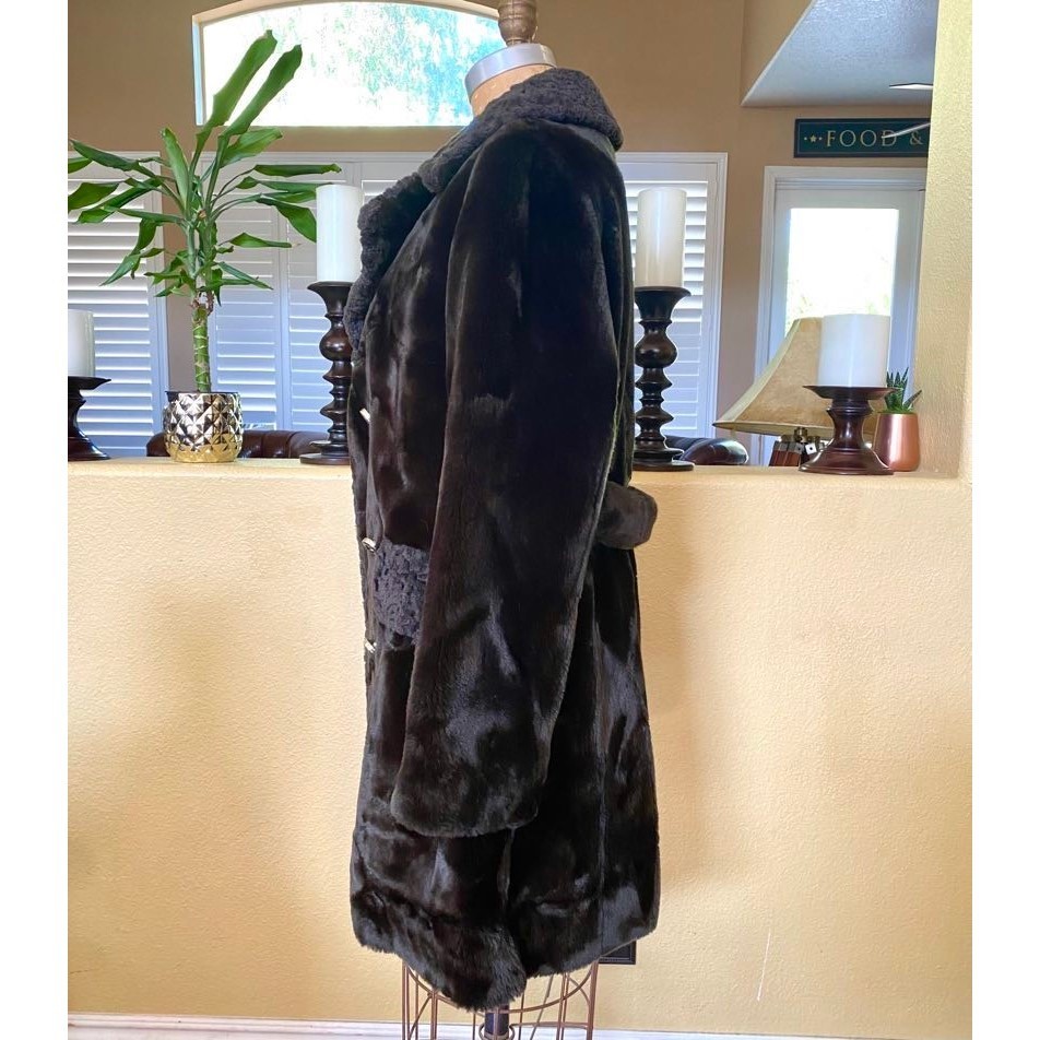 Vintage Borgana Styled By Sportowne Coat Jacket Union Made USA Brown Size 8 M