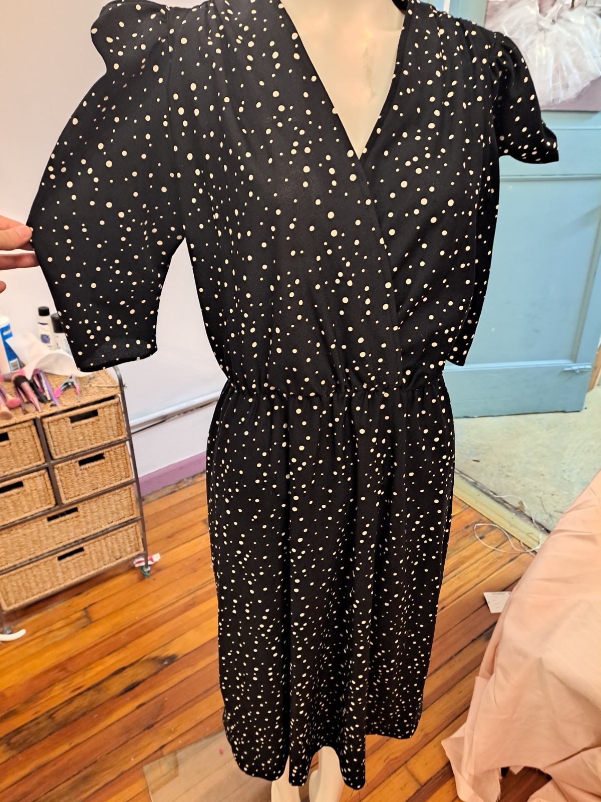 VTG 70s JC Penney Fashions Black & White Polka Dot Below Knee V Neck Dress Sz L