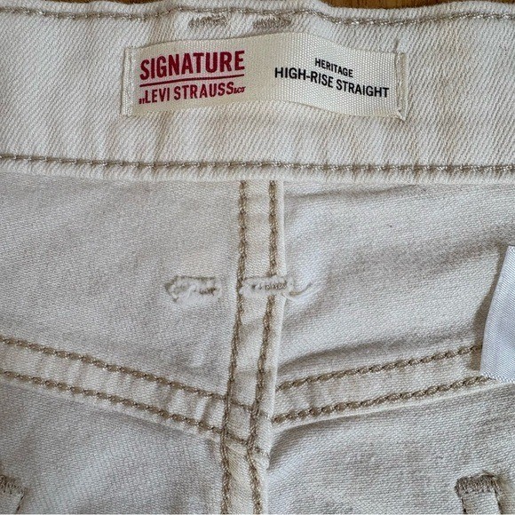 Signature by Levi Strauss | Heritage High-Rise Straight Jeans Off-White Size 14